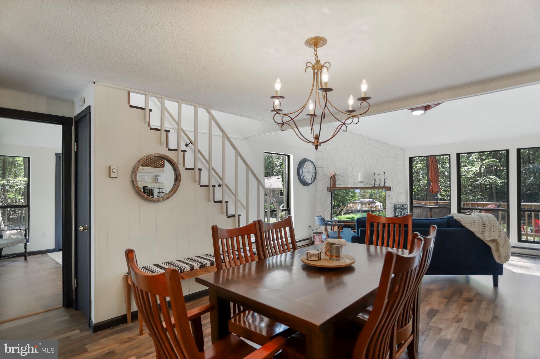 THE WOODS - Residential