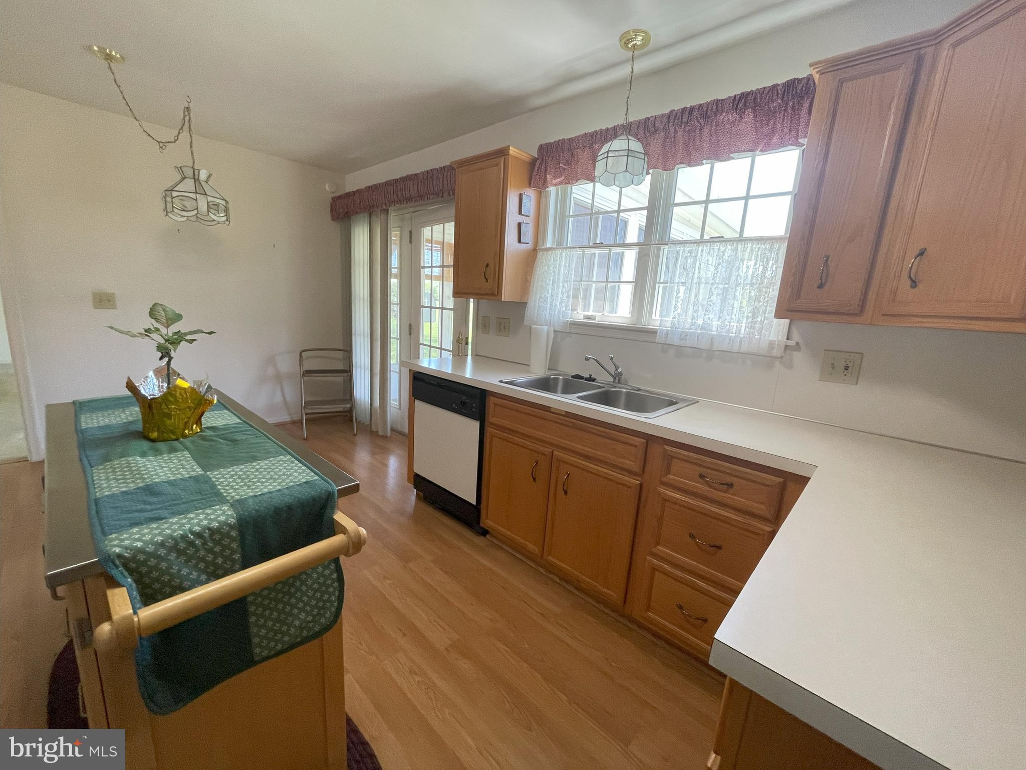 NEWMANSTOWN - Residential