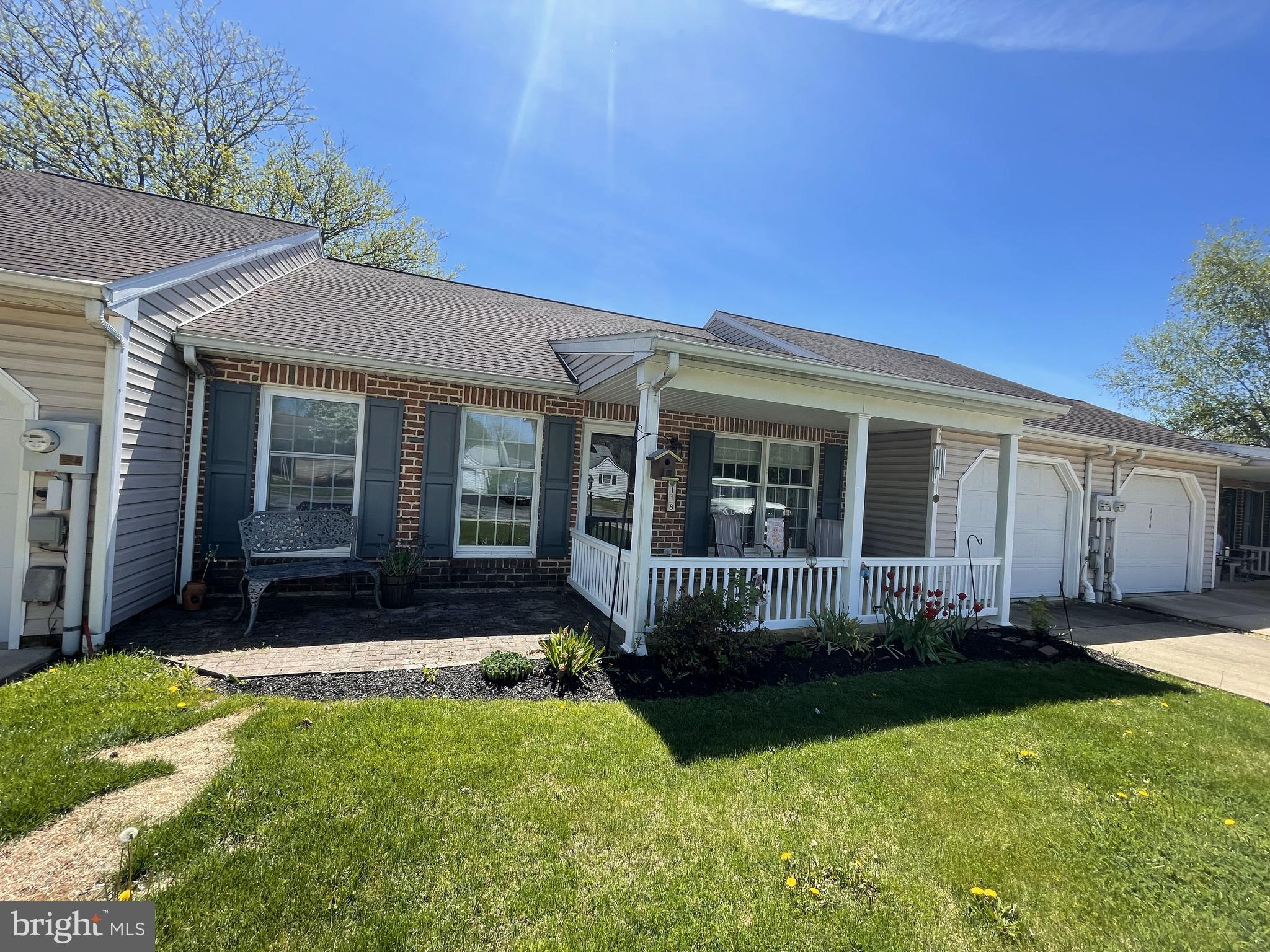 118 MEMORIAL BOULEVARD