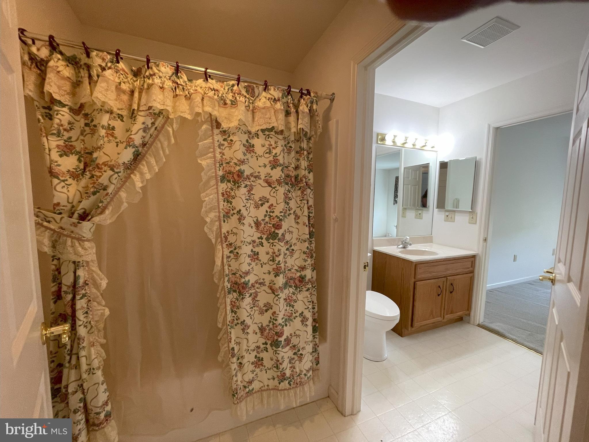 NEWMANSTOWN - Residential