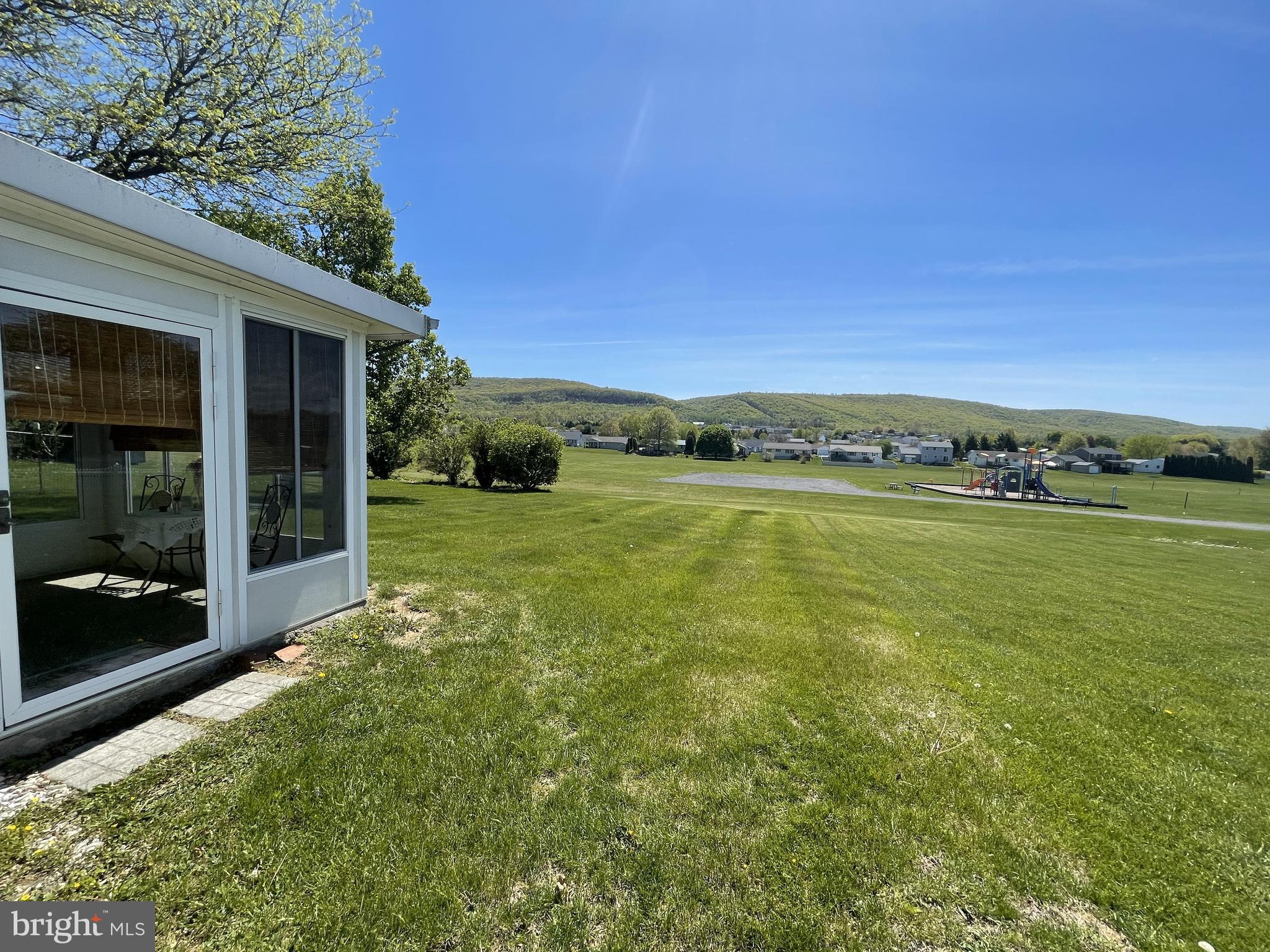 NEWMANSTOWN - Residential