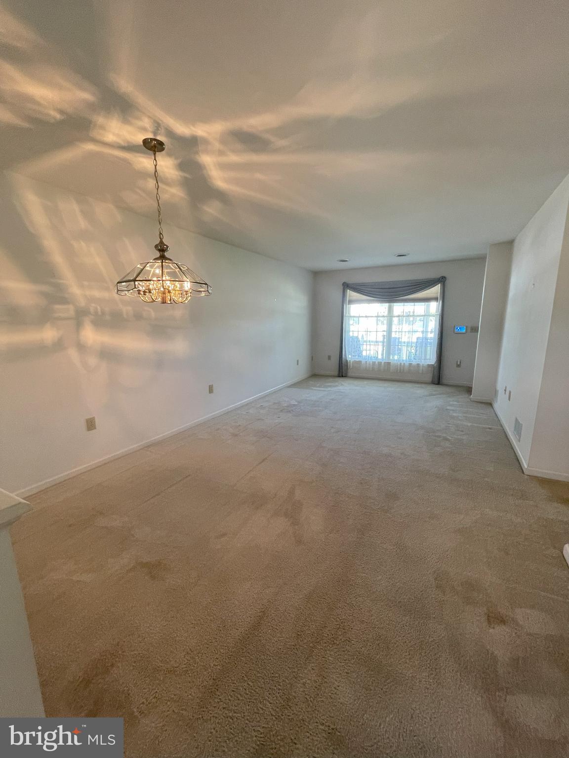 NEWMANSTOWN - Residential