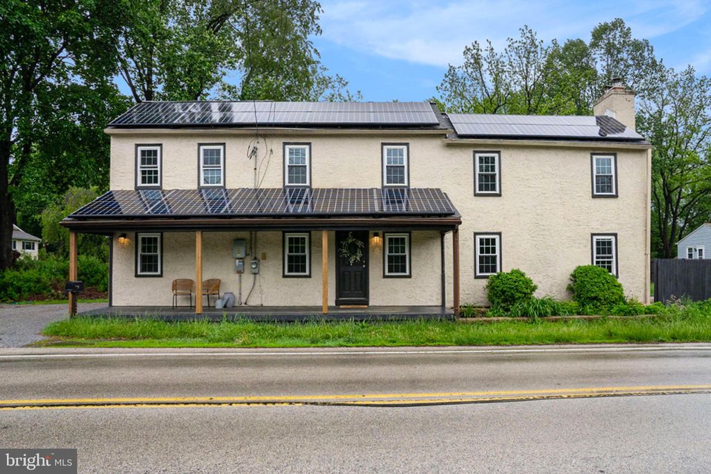 Photo of 1237 W King Road, MALVERN, PA 19355 (MLS # PACT2114628)