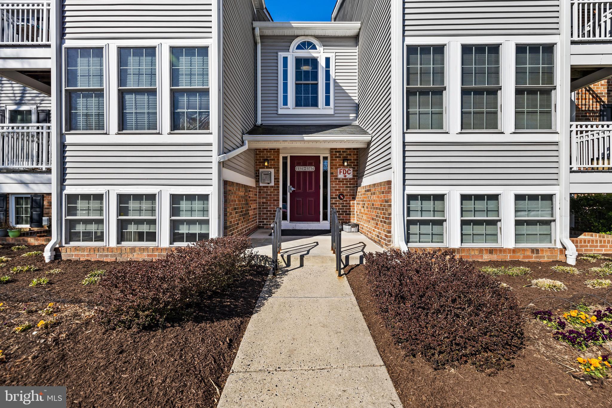 BEDFORD COMMONS - Residential