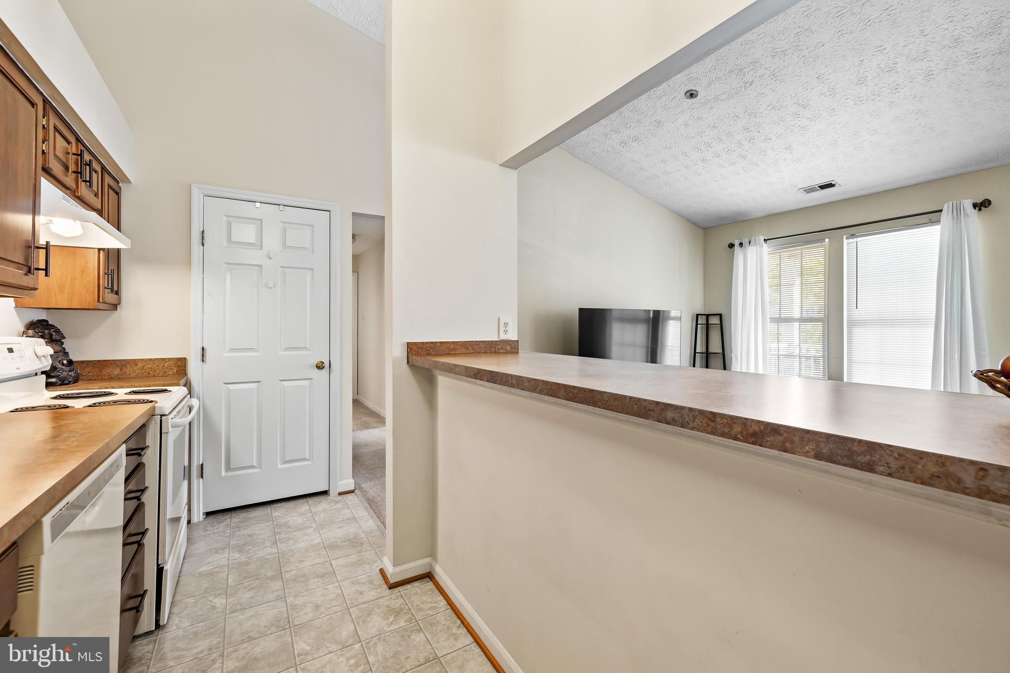 BEDFORD COMMONS - Residential