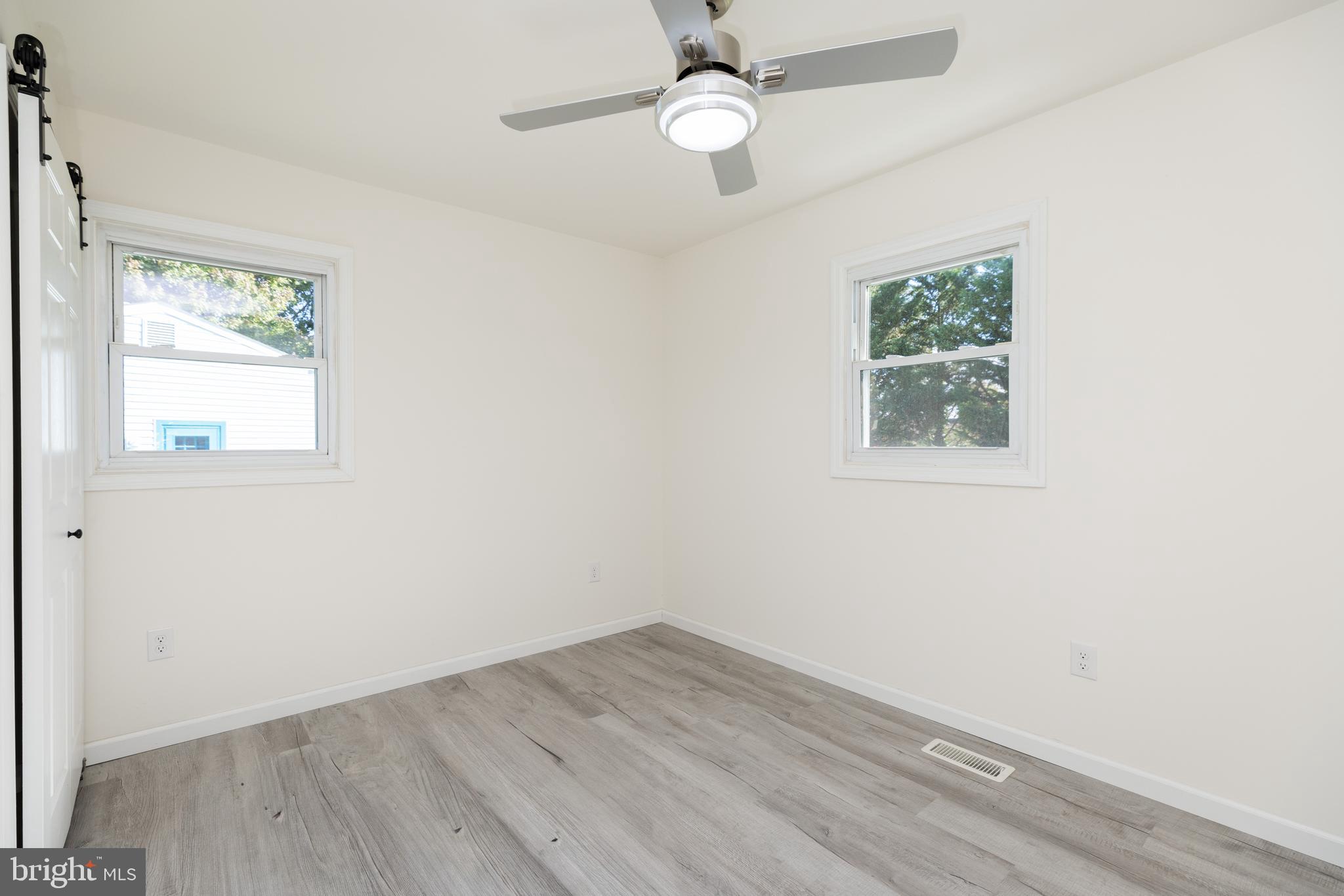 REDDING ESTATES - Residential