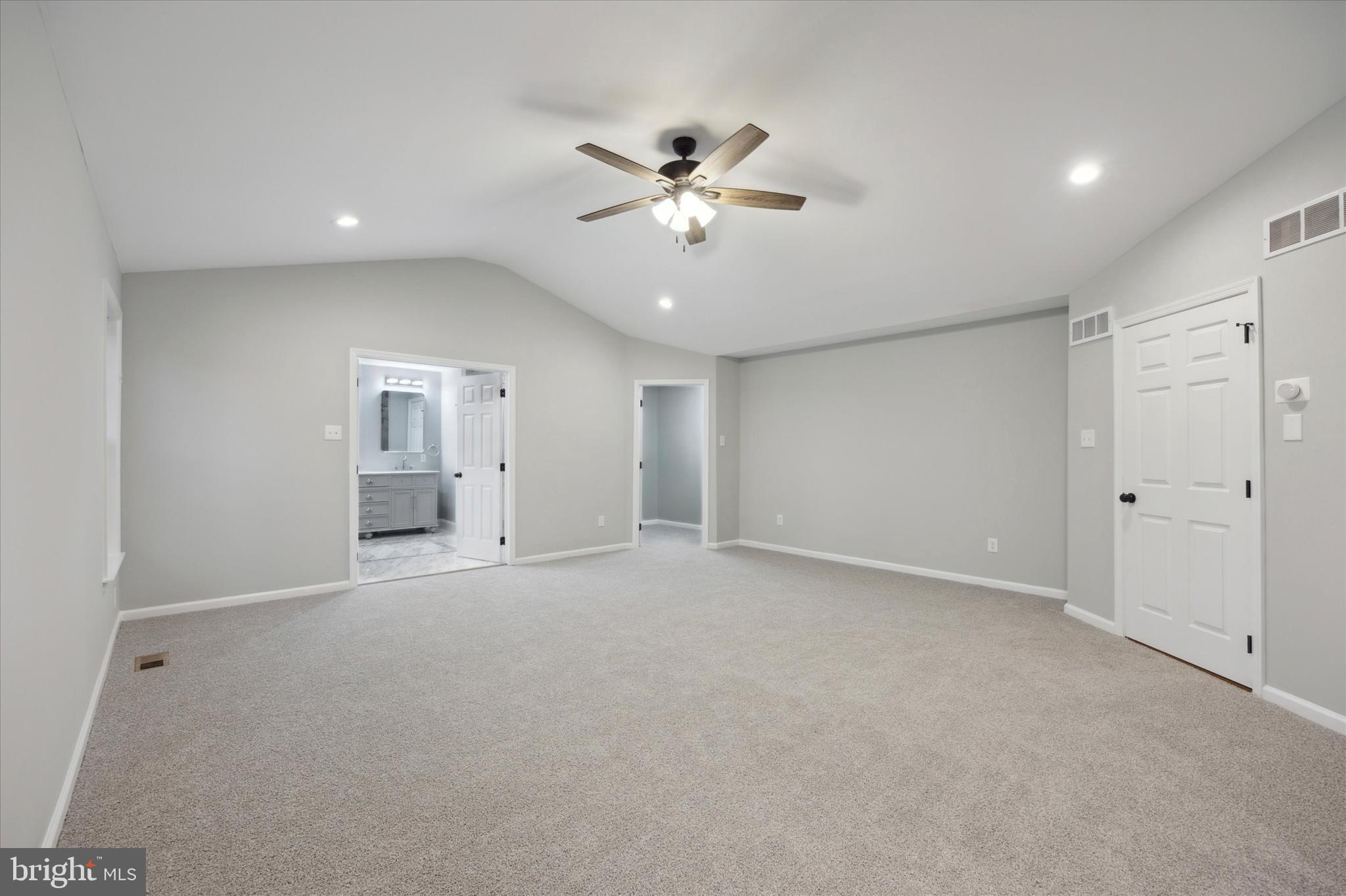 WAINWRIGHT AT WHIT - Residential