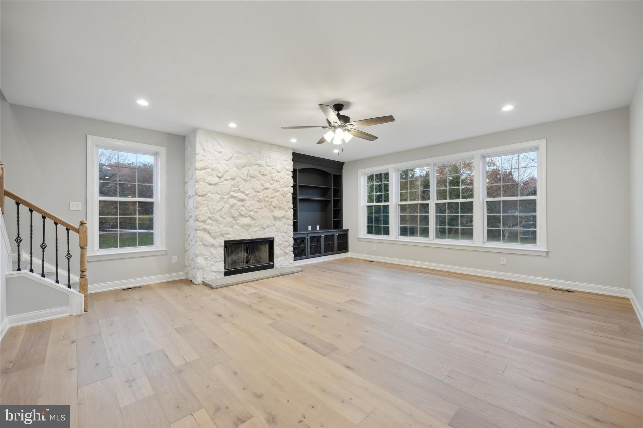 WAINWRIGHT AT WHIT - Residential