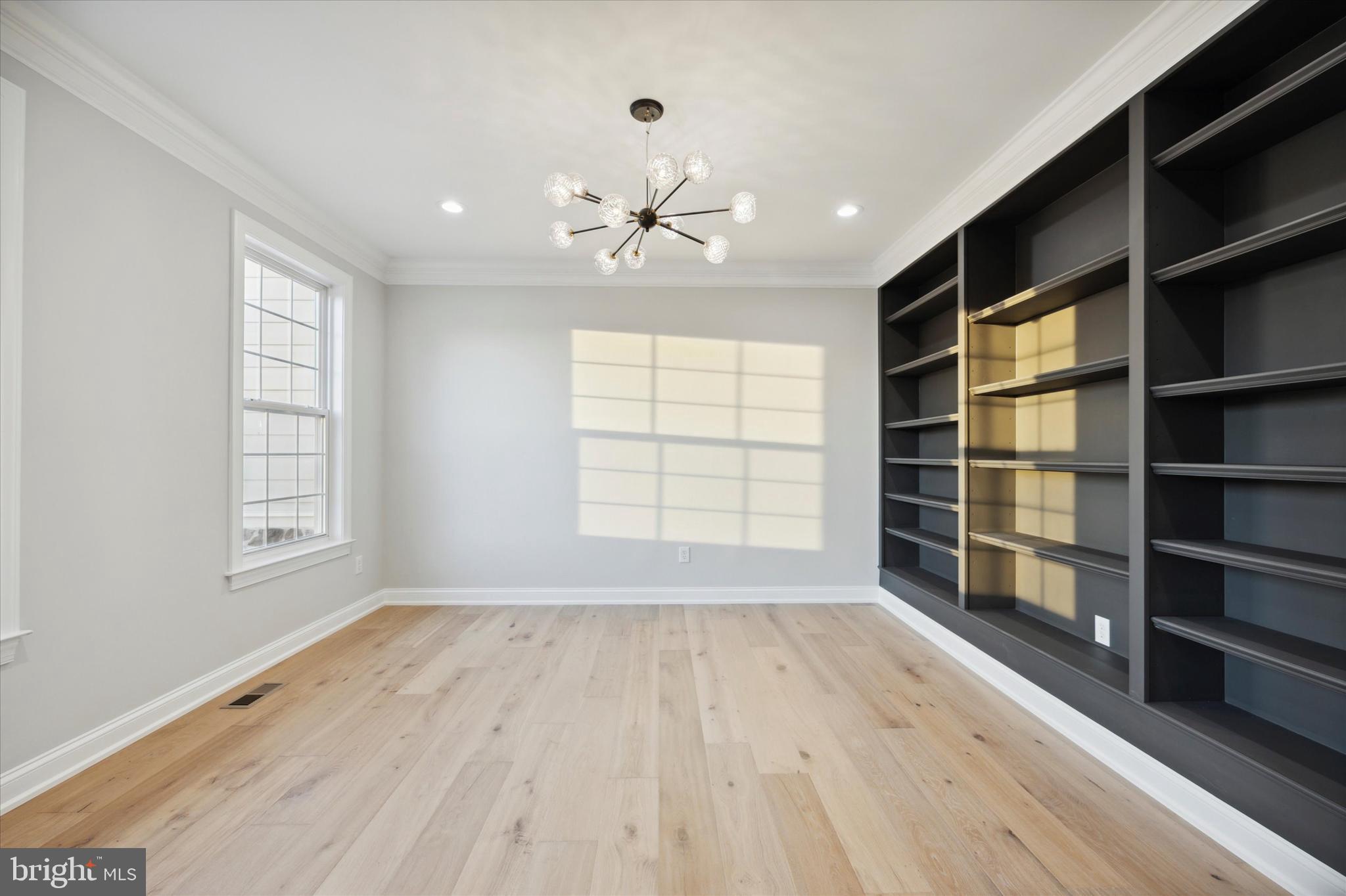 WAINWRIGHT AT WHIT - Residential