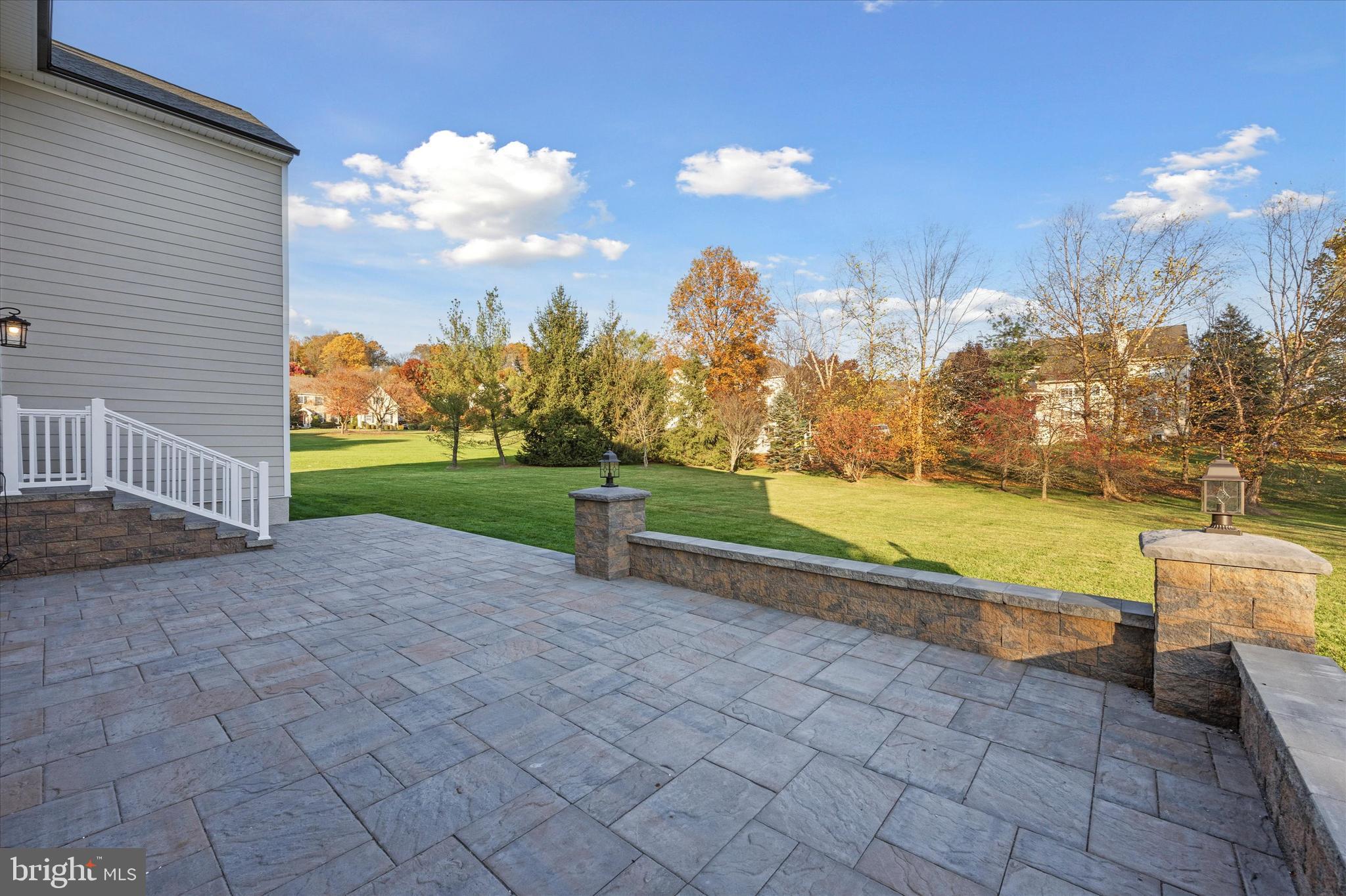 WAINWRIGHT AT WHIT - Residential