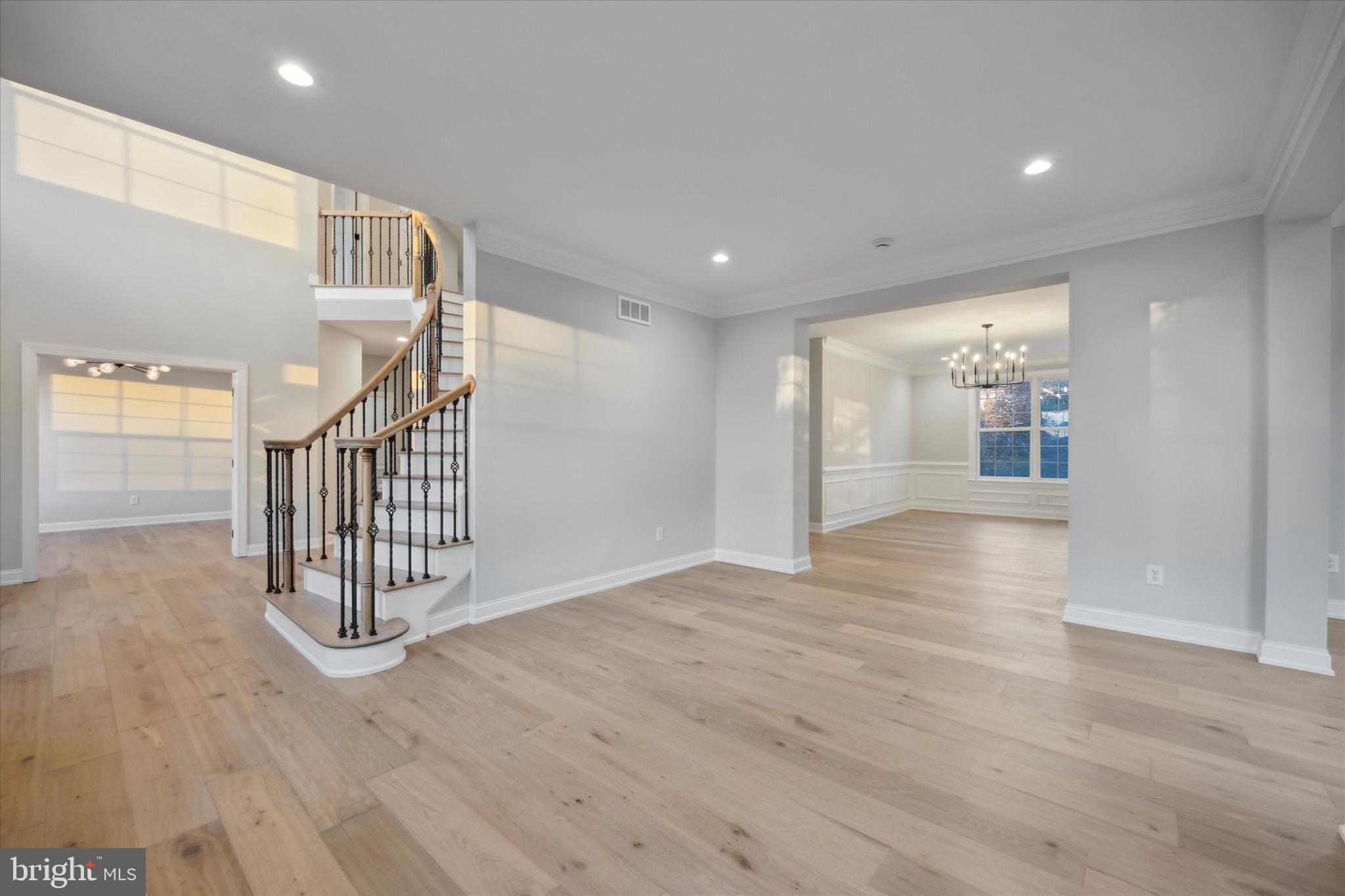 WAINWRIGHT AT WHIT - Residential