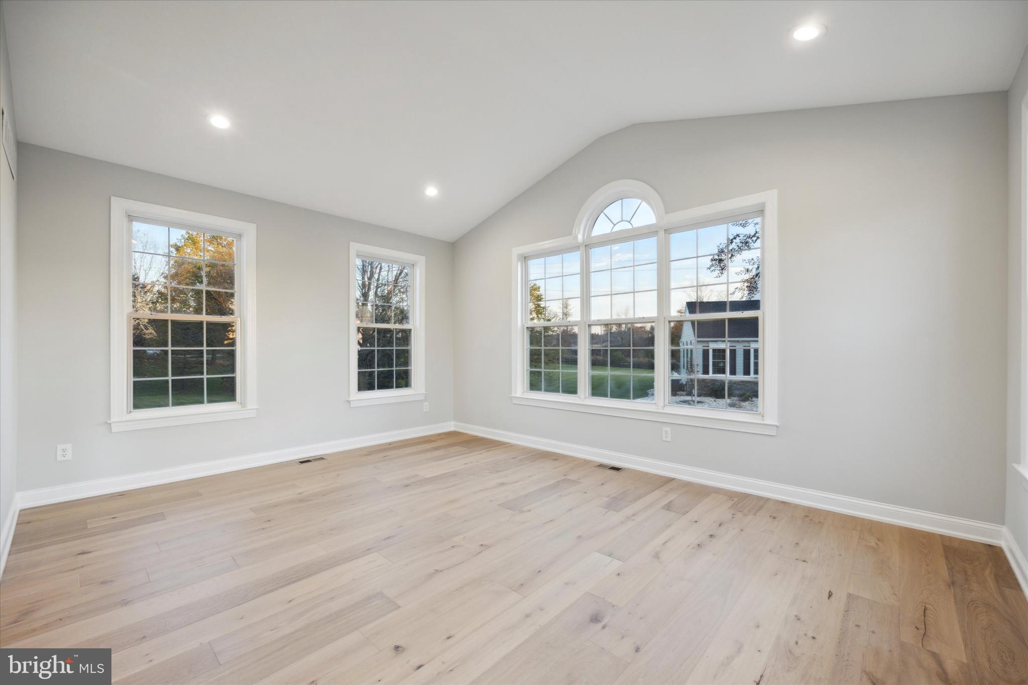 WAINWRIGHT AT WHIT - Residential