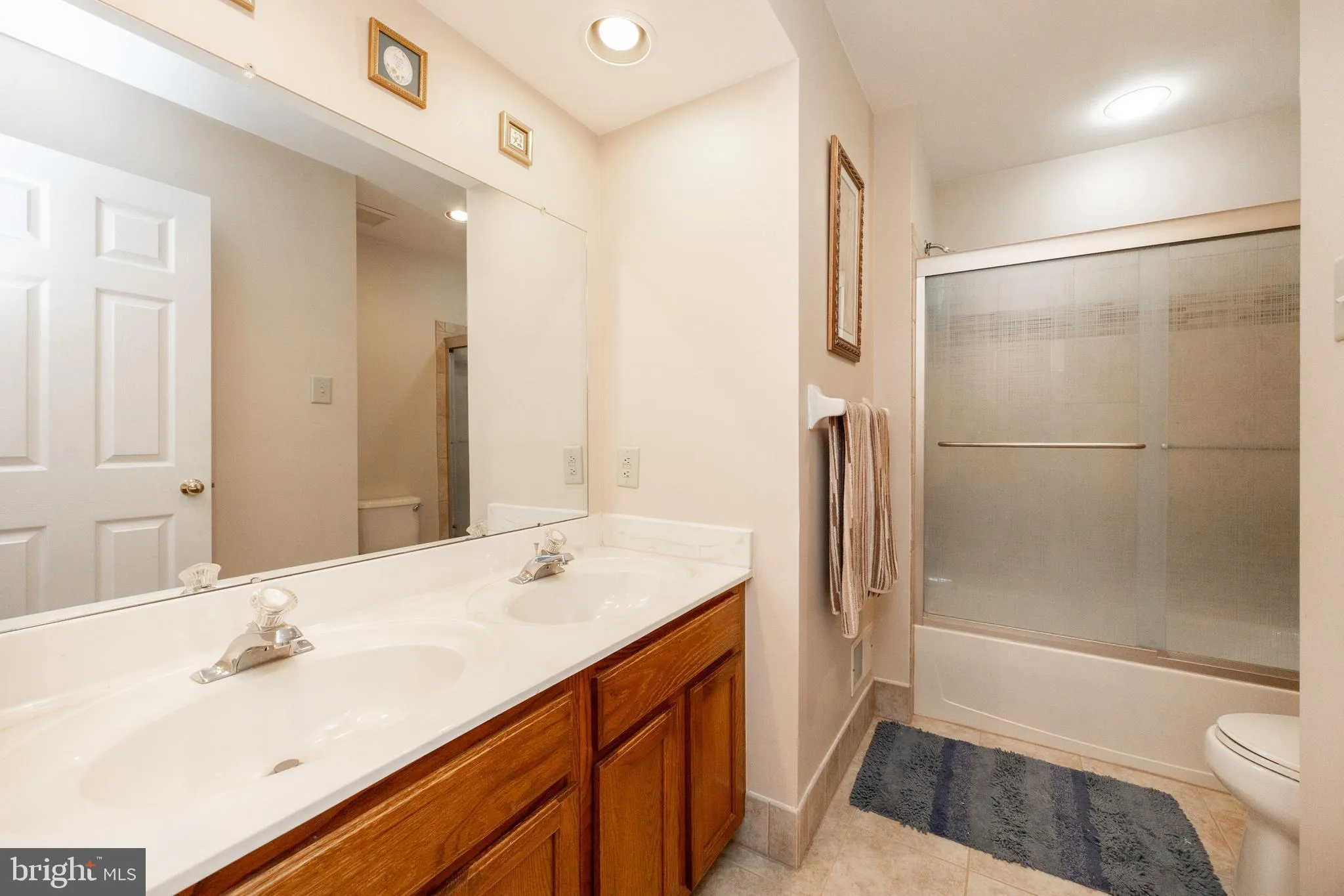 Collegeville, Pennsylvania 19426, United States, 5 Bedrooms Bedrooms, ,3 BathroomsBathrooms,Residential,Pending,118682