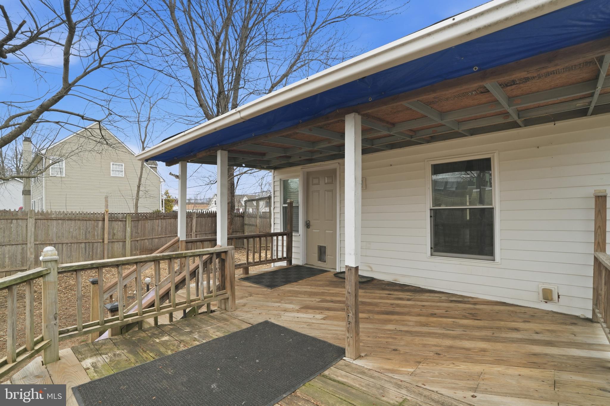 TWIN OAKS - Residential