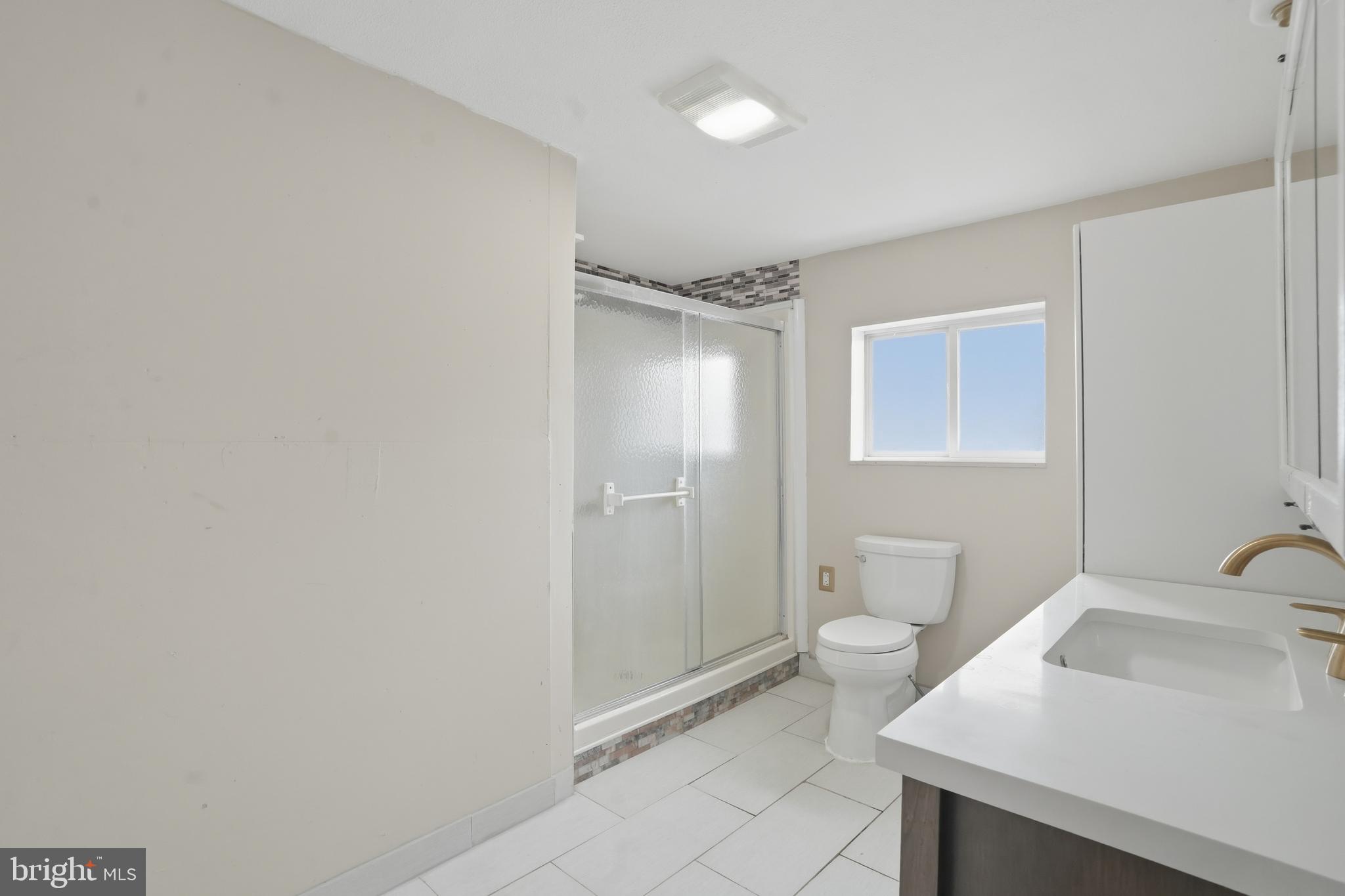 TWIN OAKS - Residential