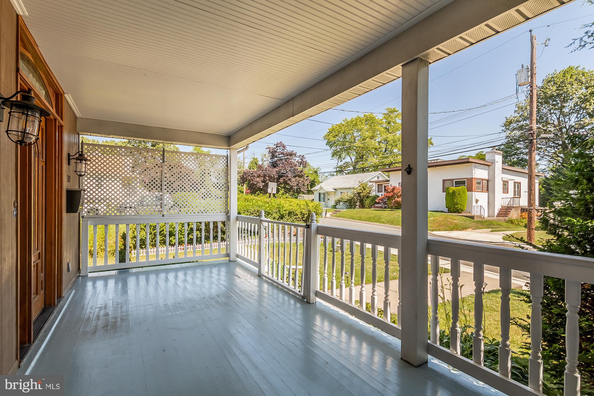 CALIFORNIA GROVE - Residential