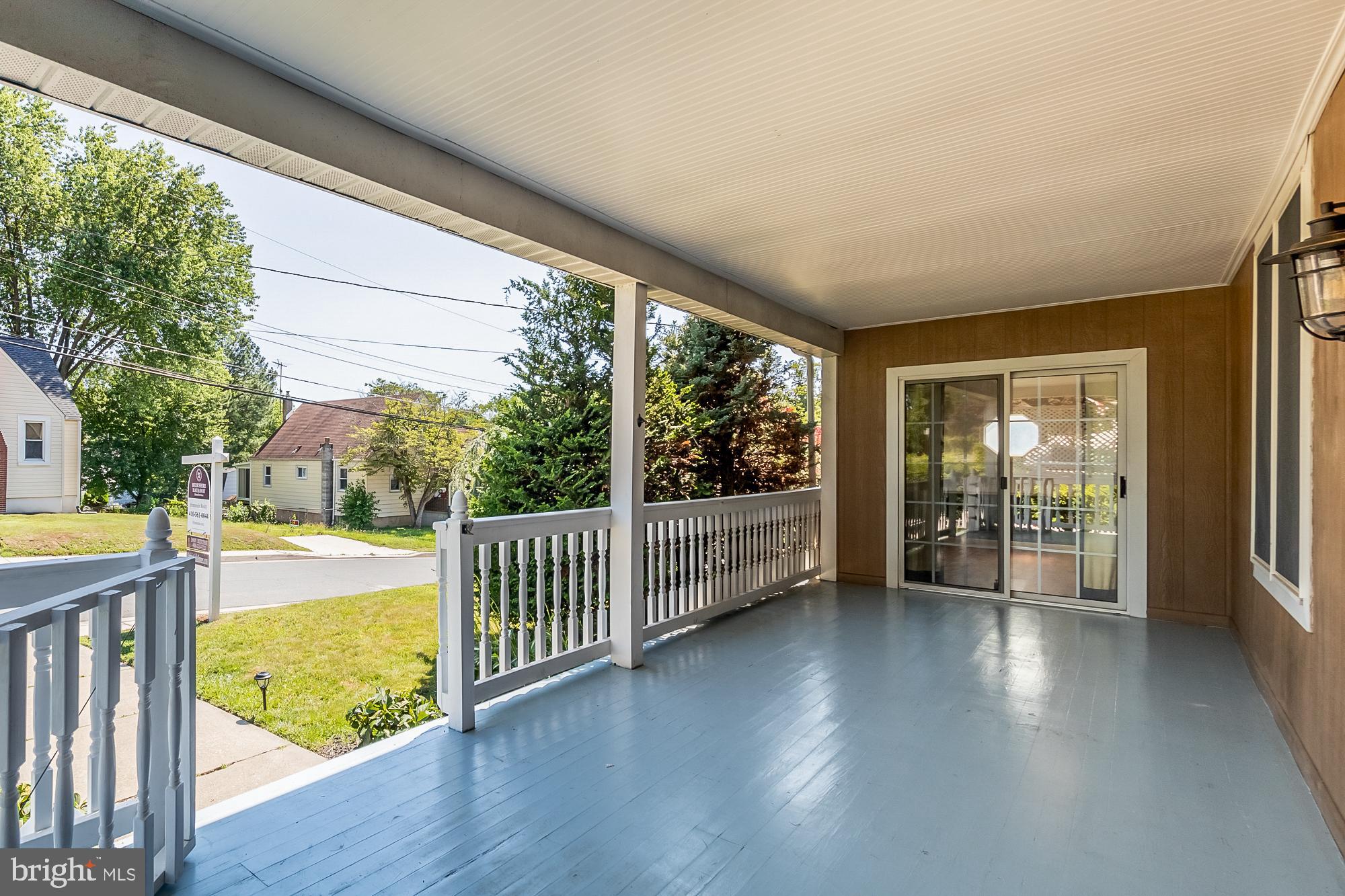 CALIFORNIA GROVE - Residential