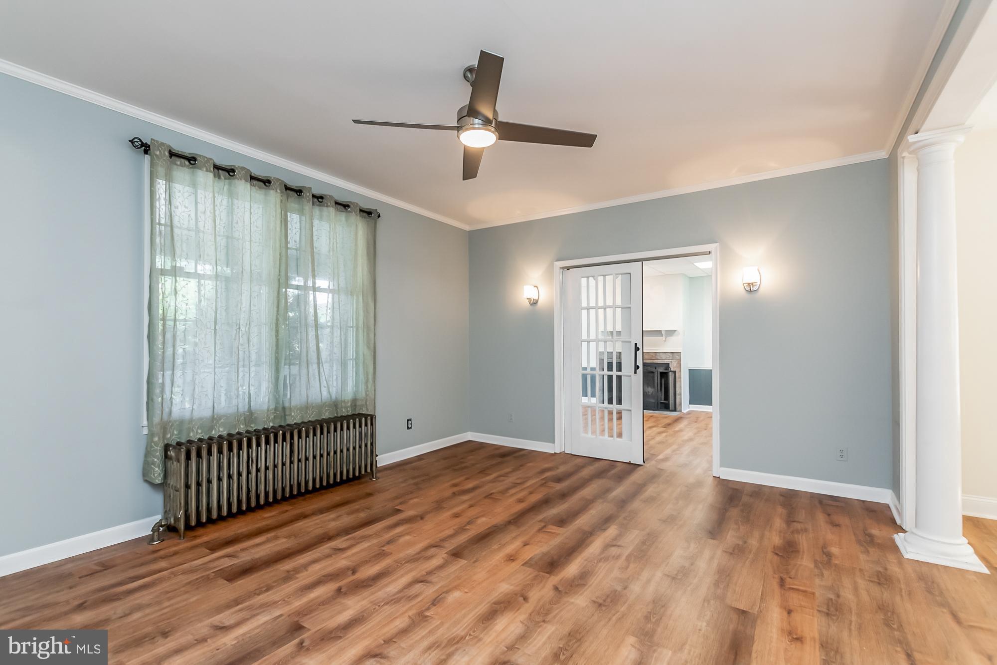 CALIFORNIA GROVE - Residential