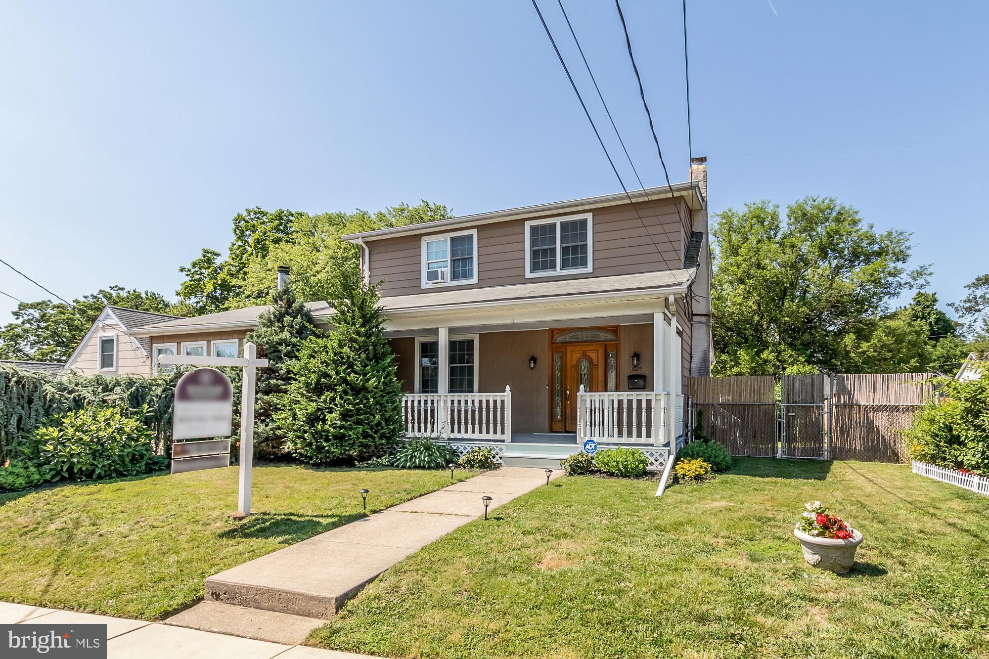 CALIFORNIA GROVE - Residential