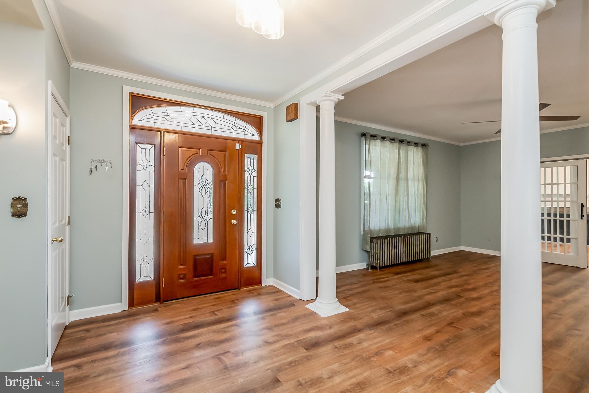 CALIFORNIA GROVE - Residential