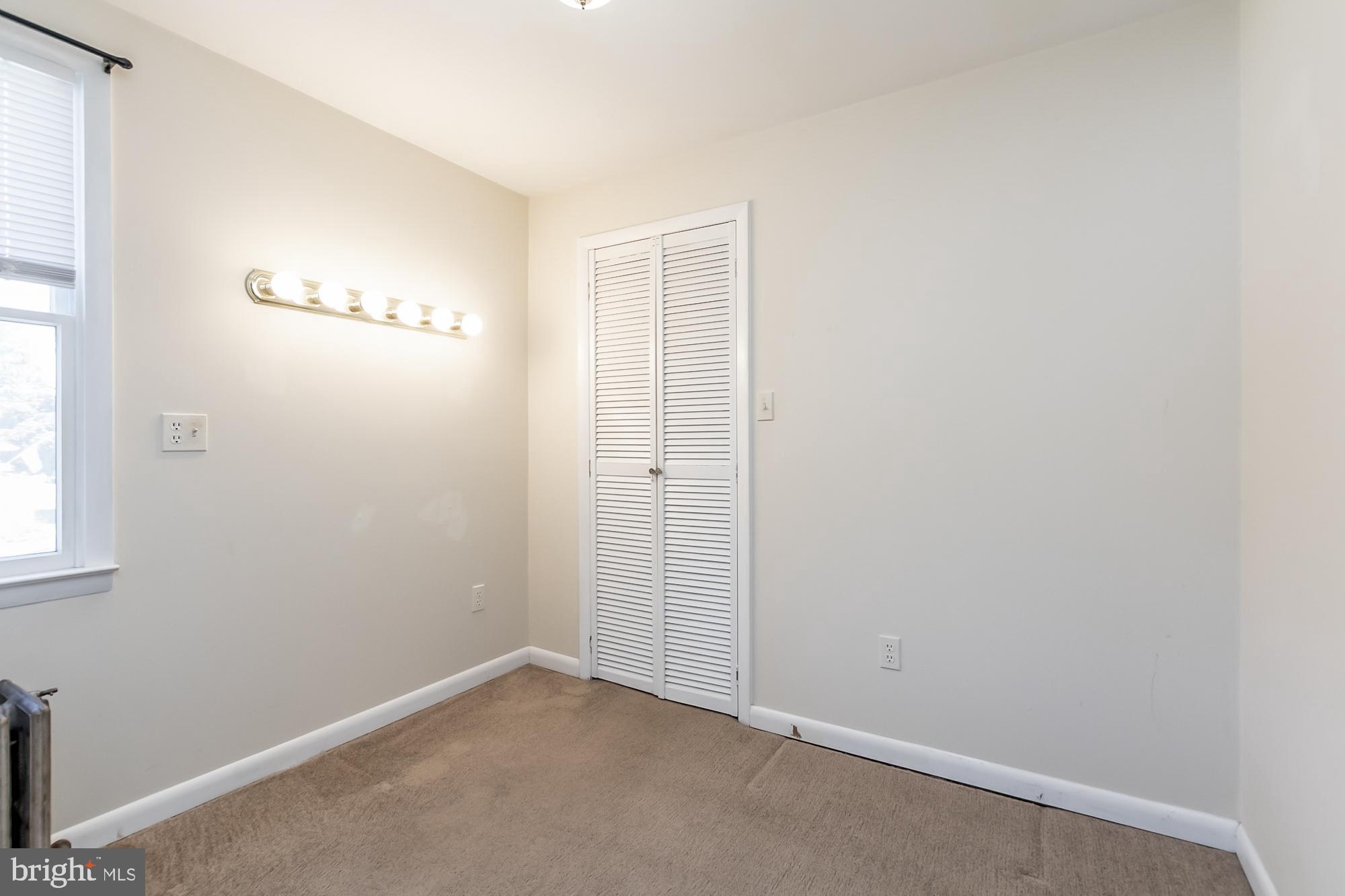 CALIFORNIA GROVE - Residential