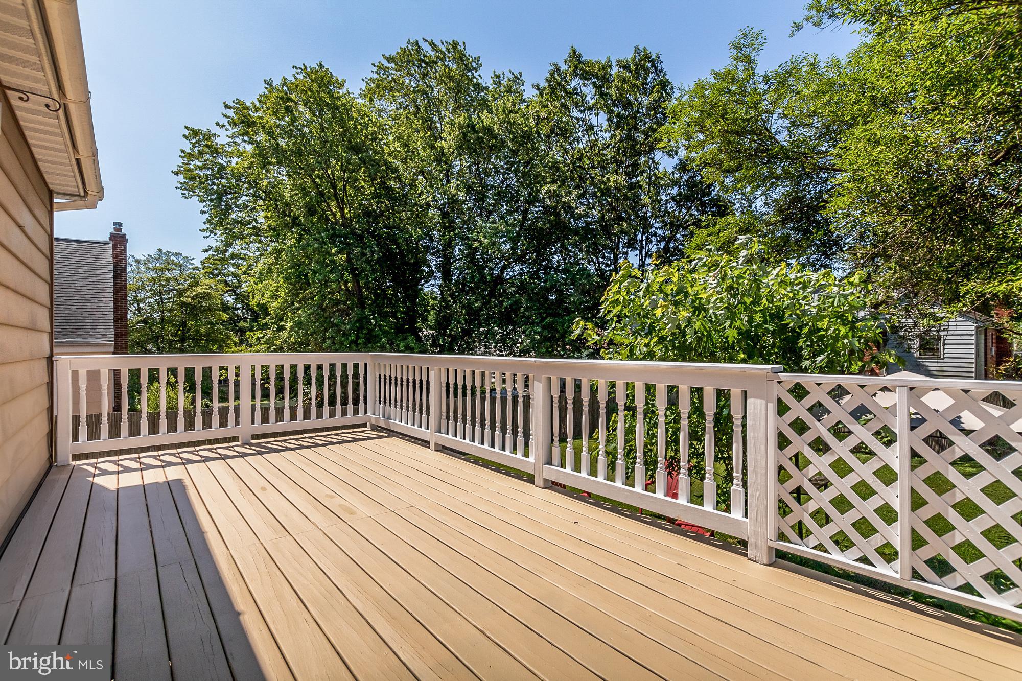 CALIFORNIA GROVE - Residential