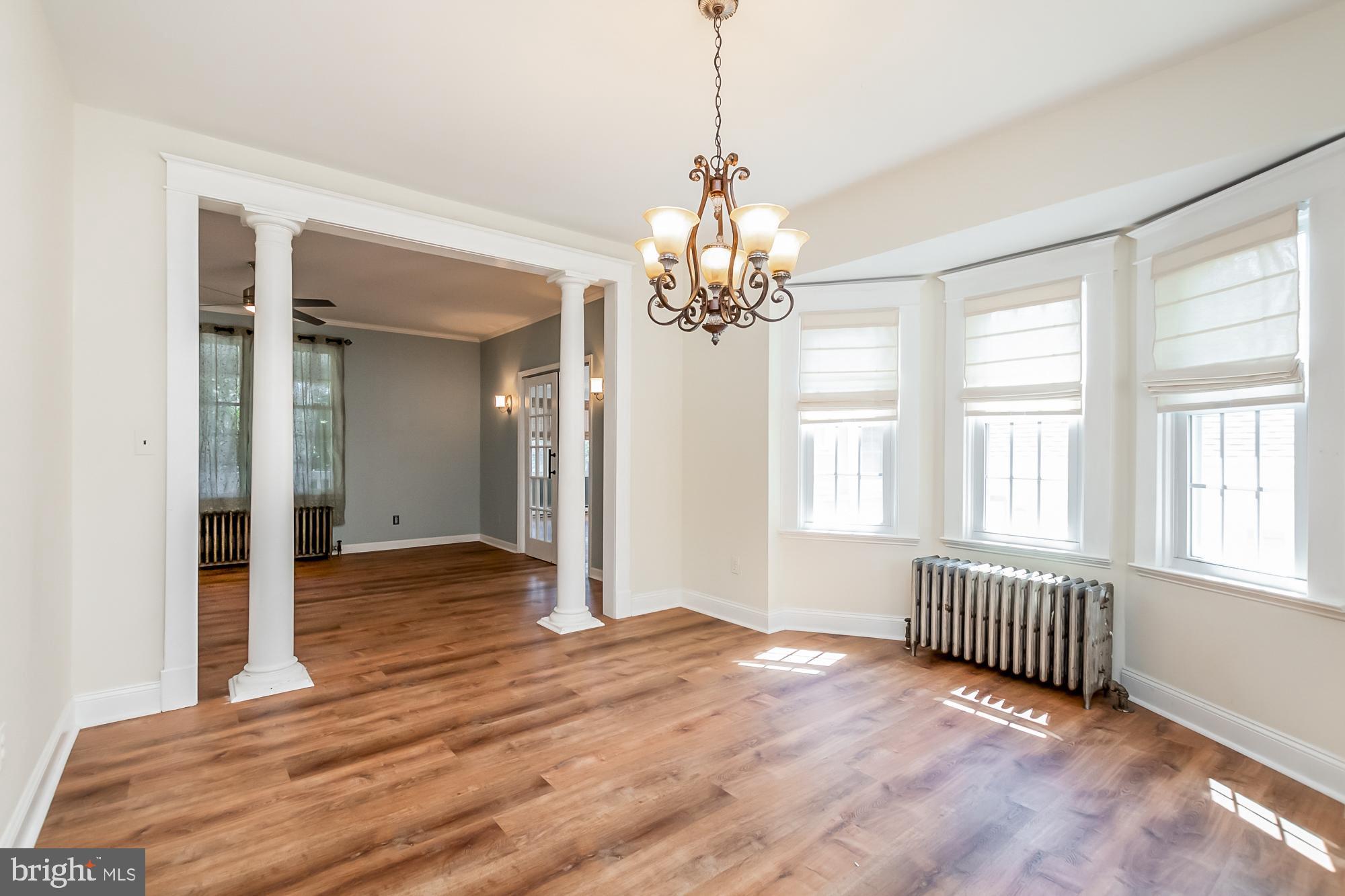 CALIFORNIA GROVE - Residential