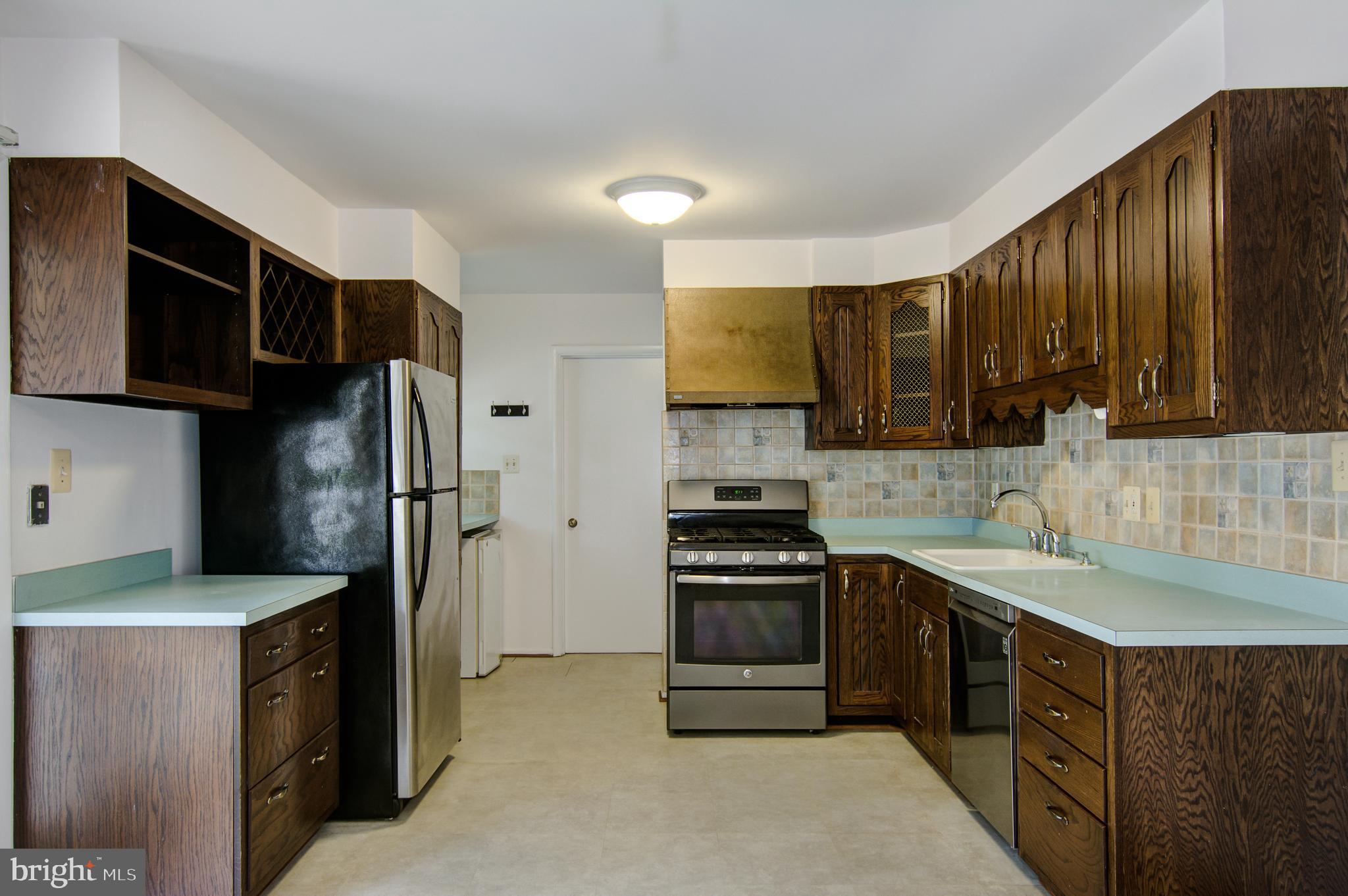 ROSE HILL PARK - Residential