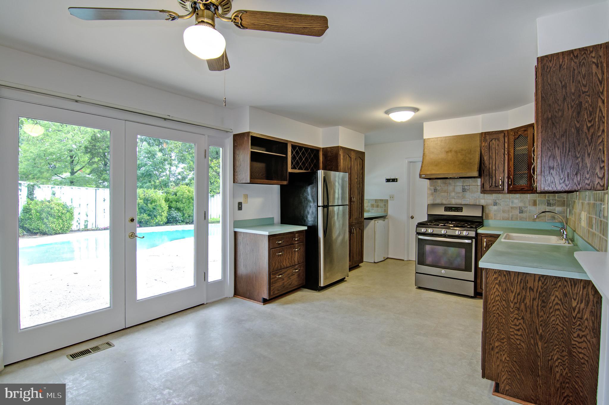 ROSE HILL PARK - Residential