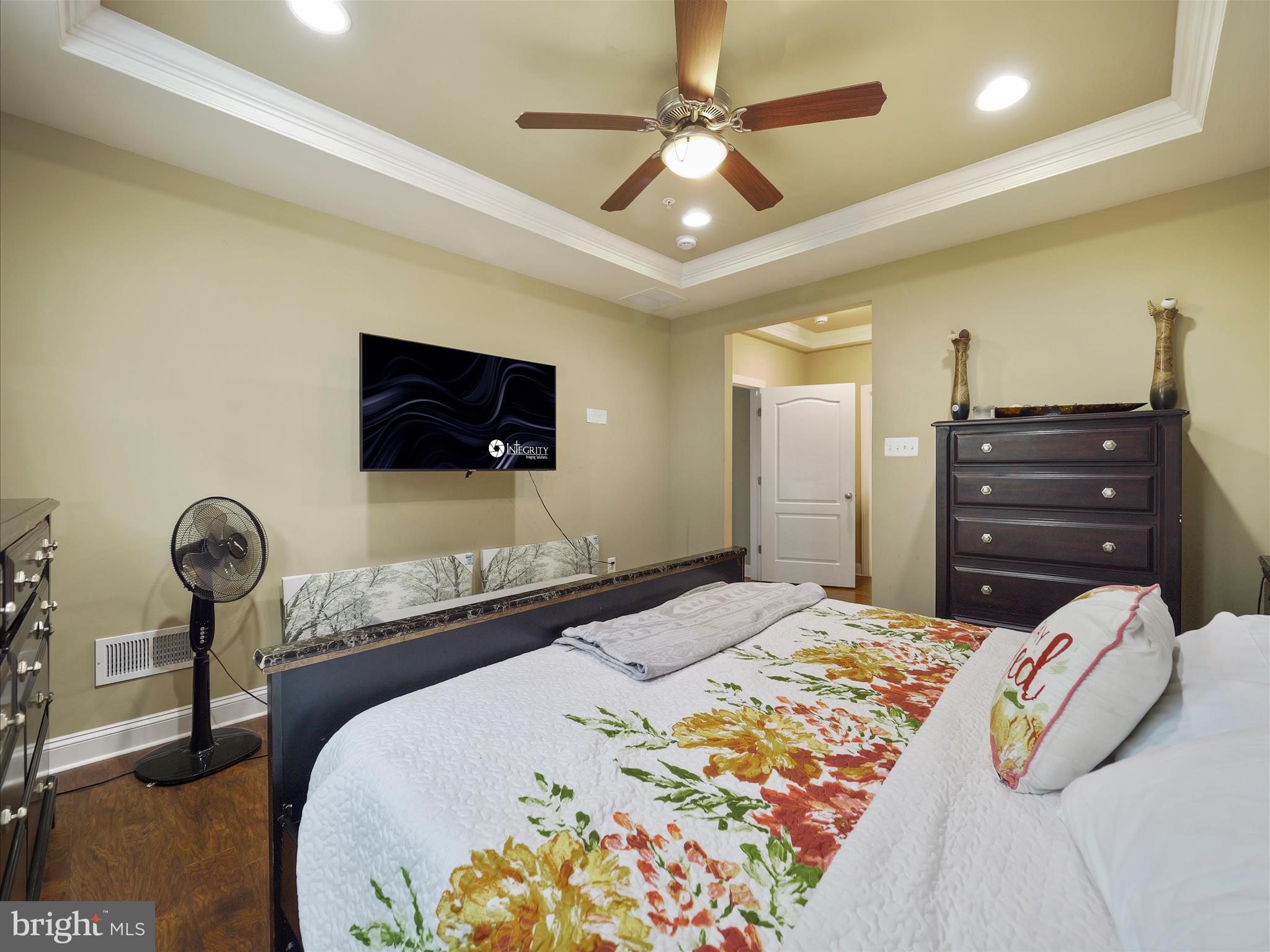 ROSEWOOD VILLAGE - Residential