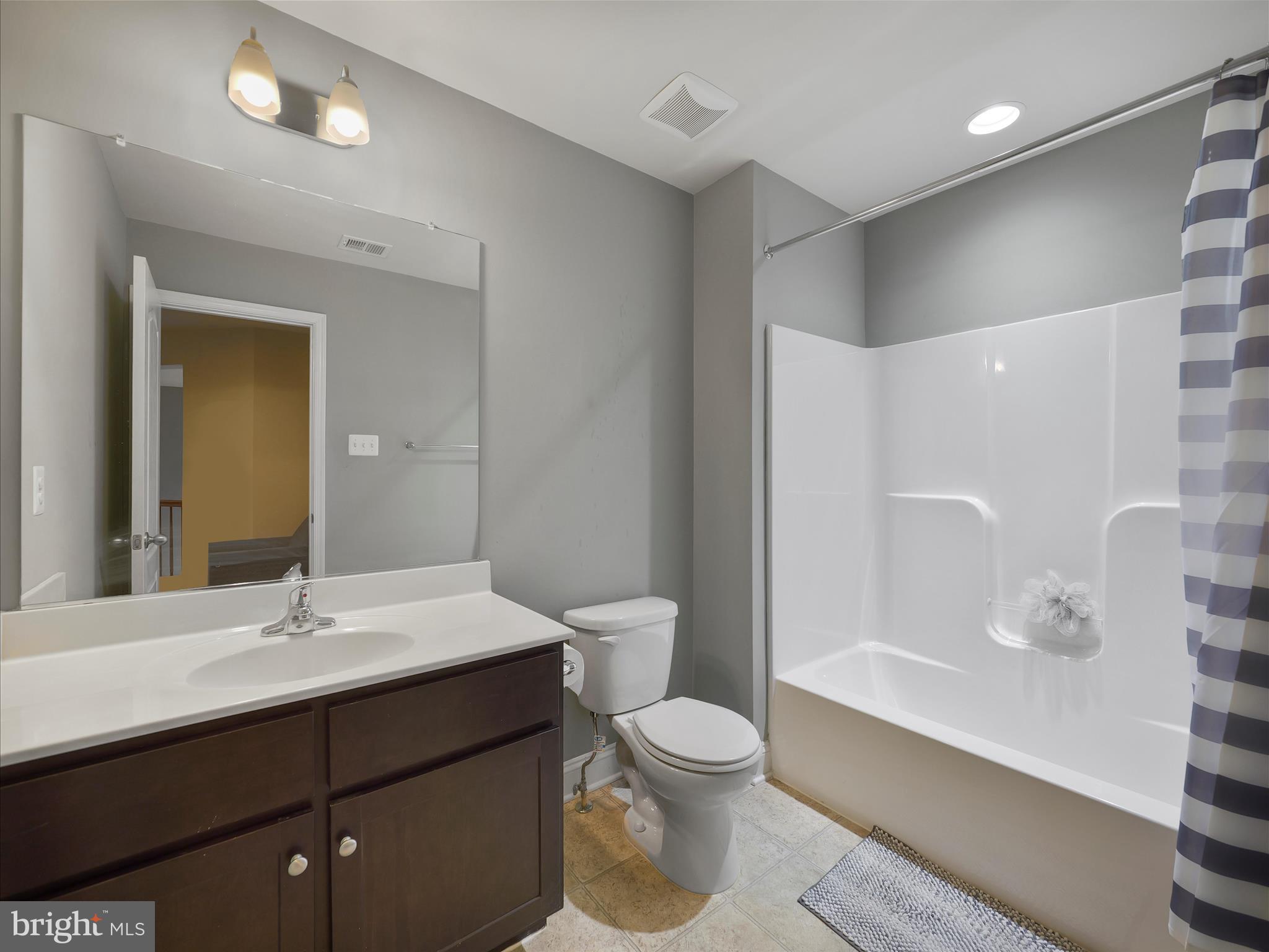 ROSEWOOD VILLAGE - Residential