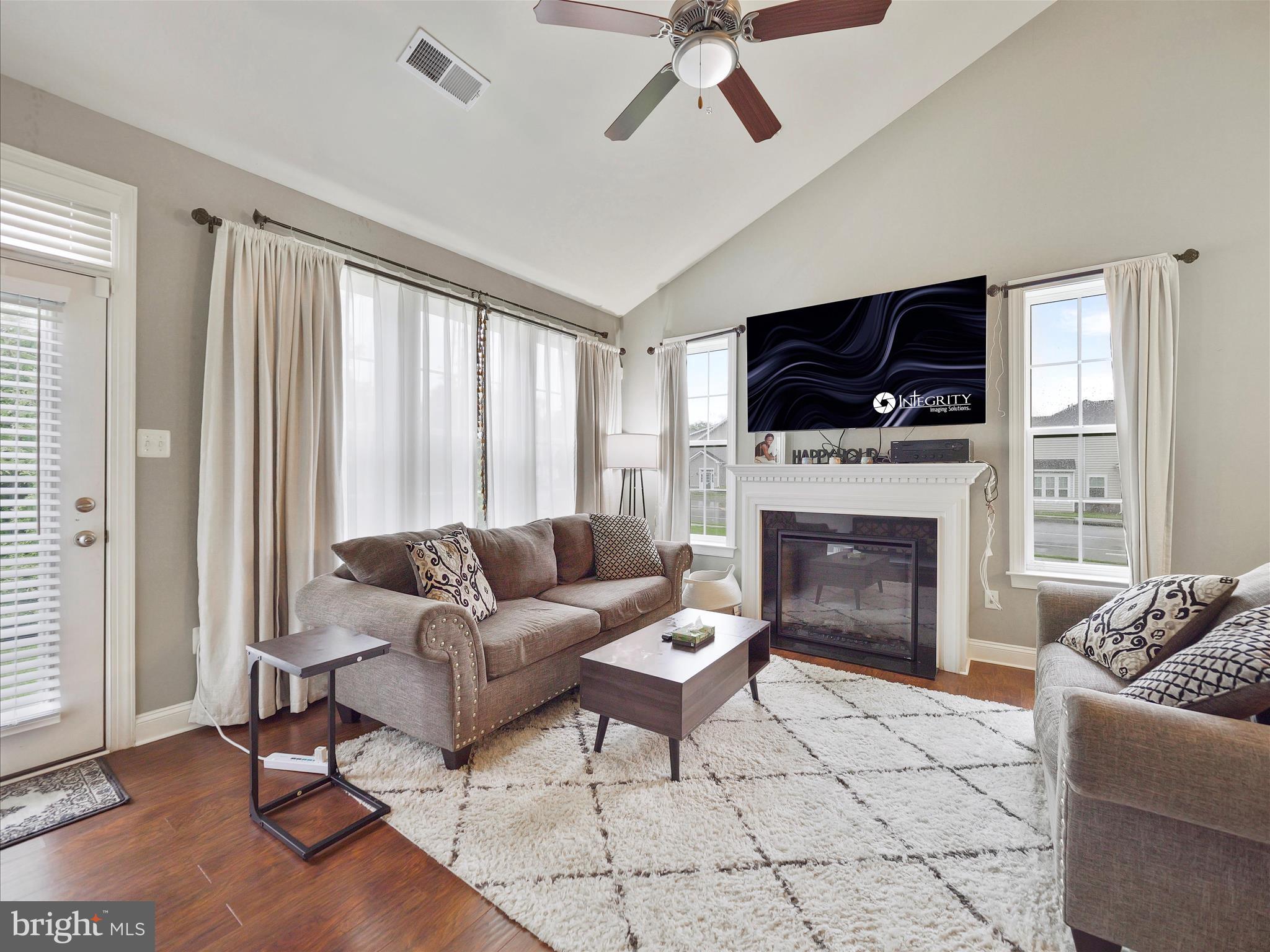 ROSEWOOD VILLAGE - Residential