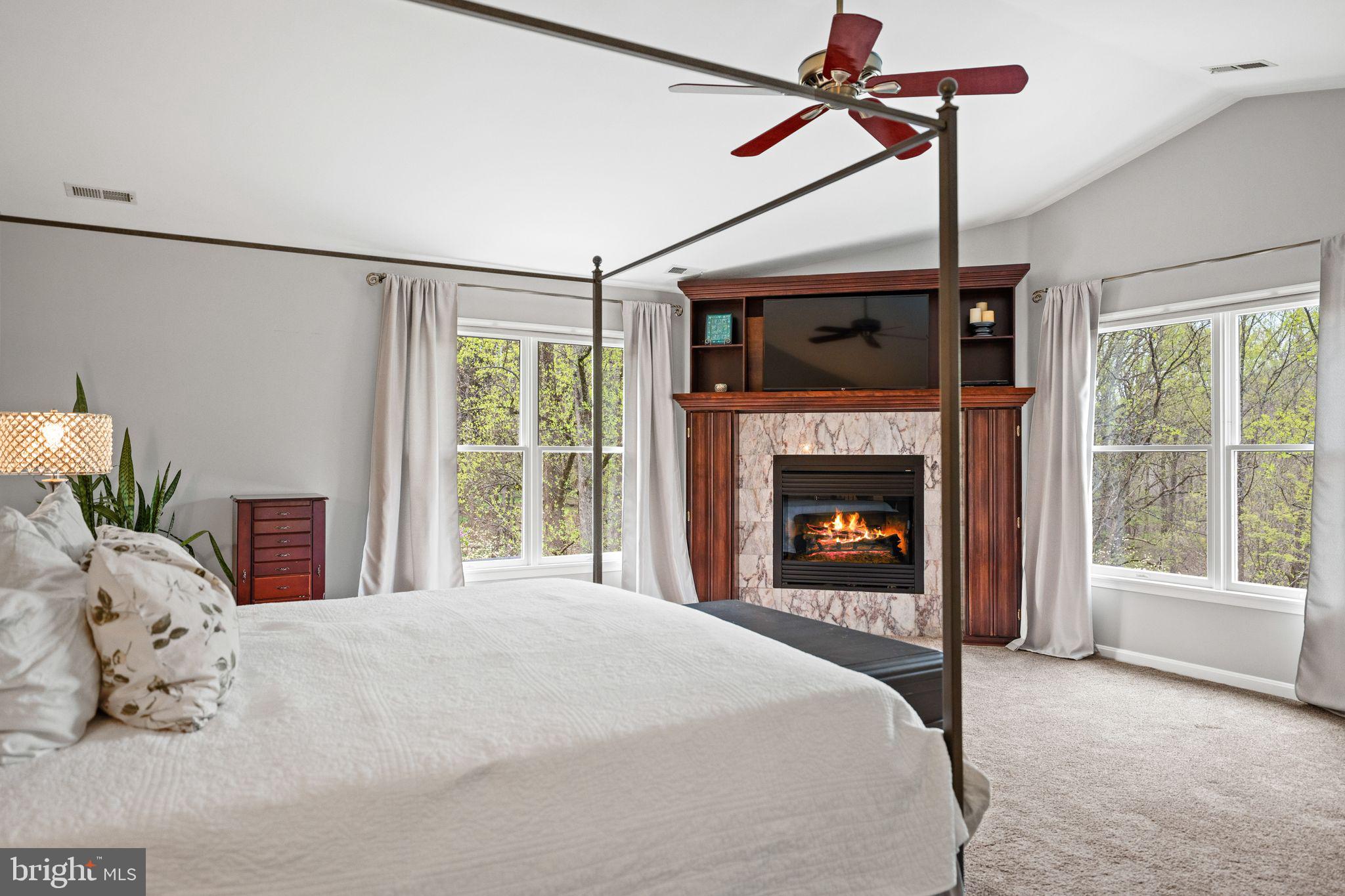 GOVERNORS RUN - Residential