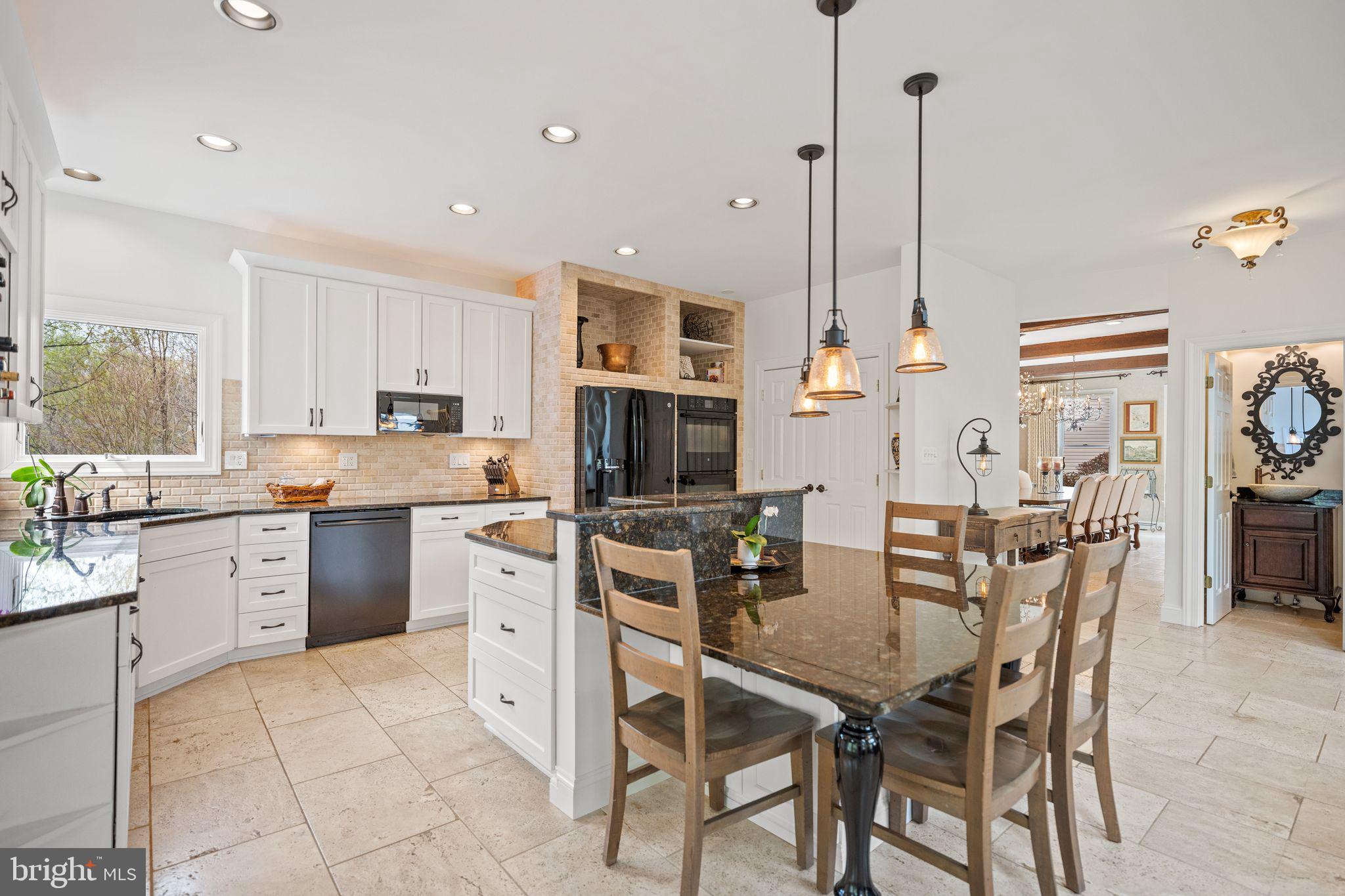 GOVERNORS RUN - Residential