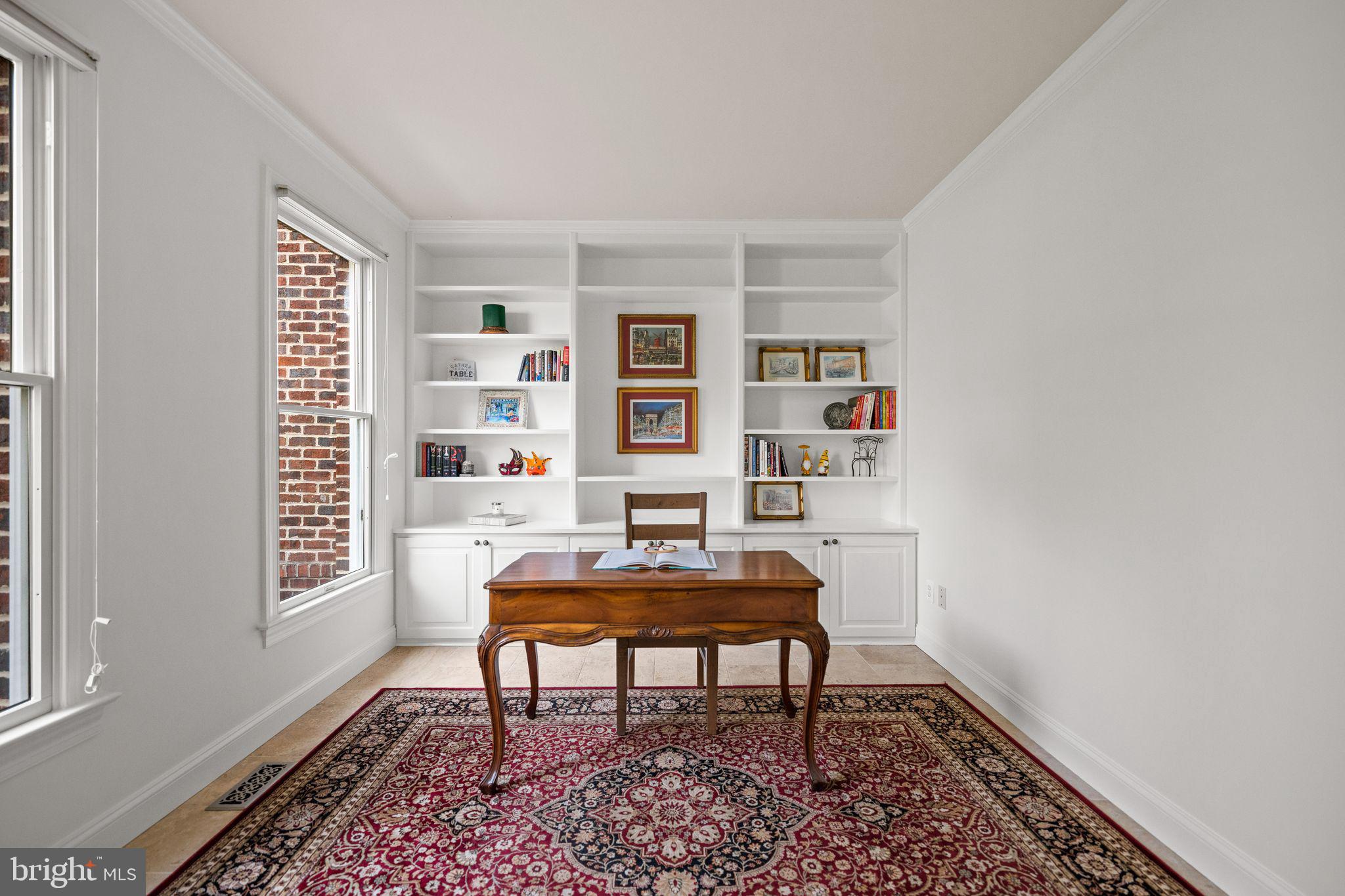 GOVERNORS RUN - Residential