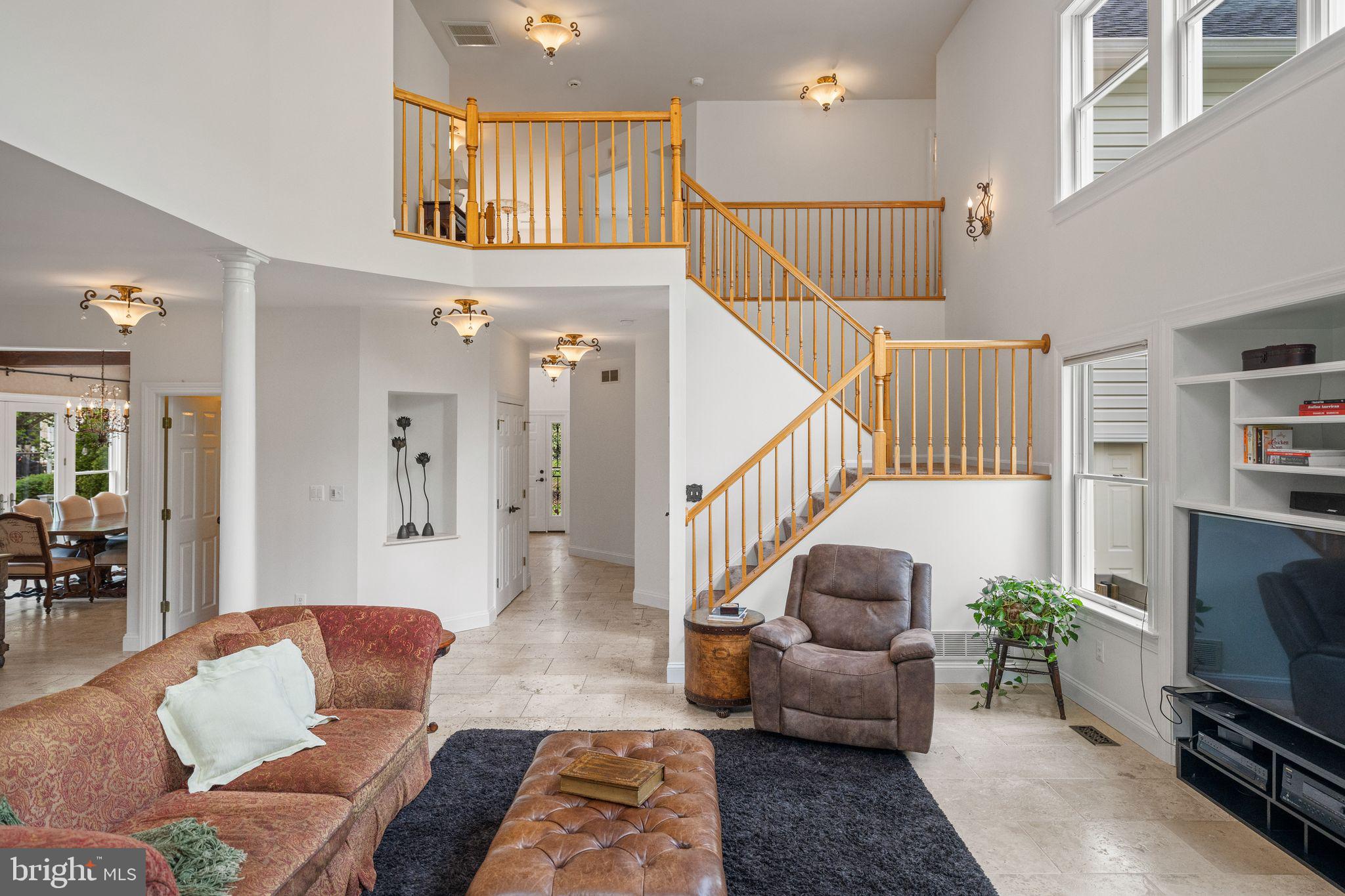 GOVERNORS RUN - Residential