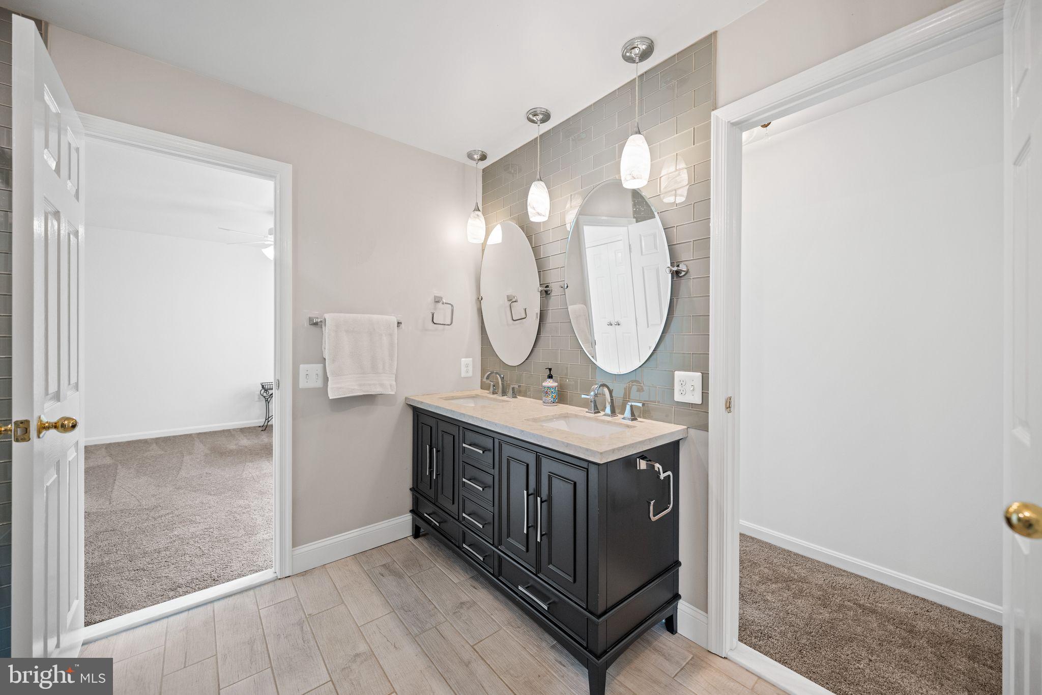 GOVERNORS RUN - Residential