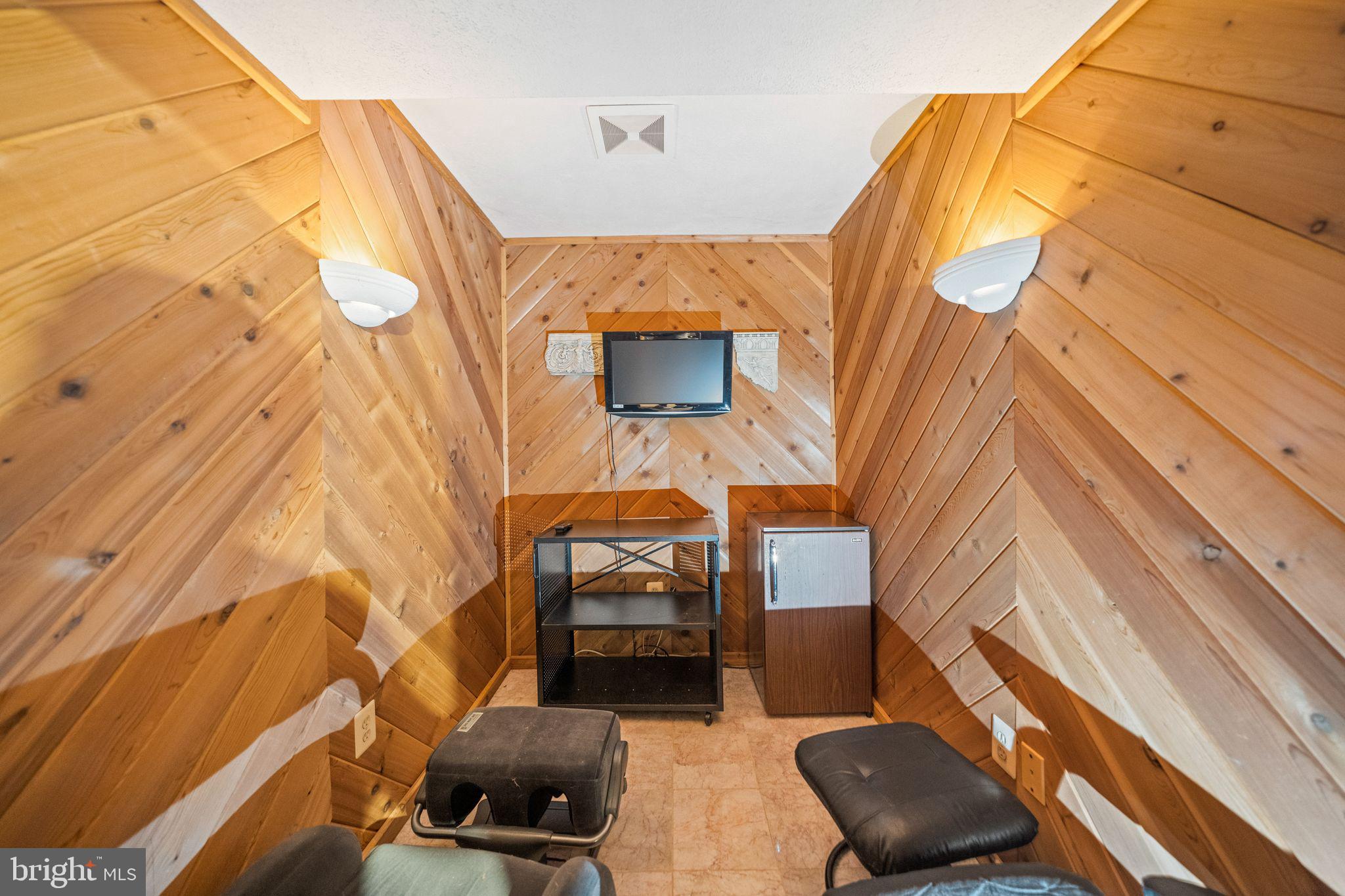 GOVERNORS RUN - Residential