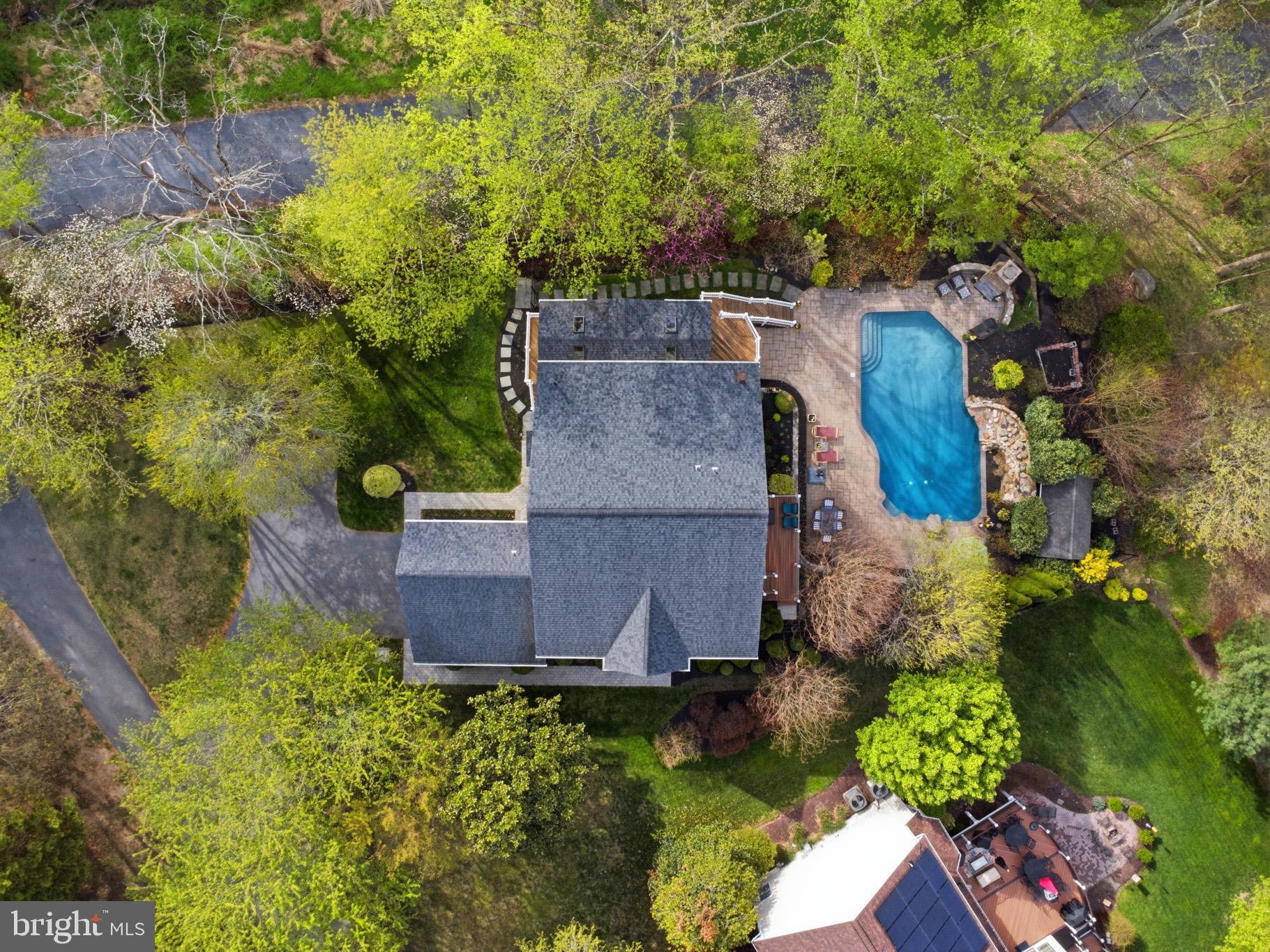 GOVERNORS RUN - Residential