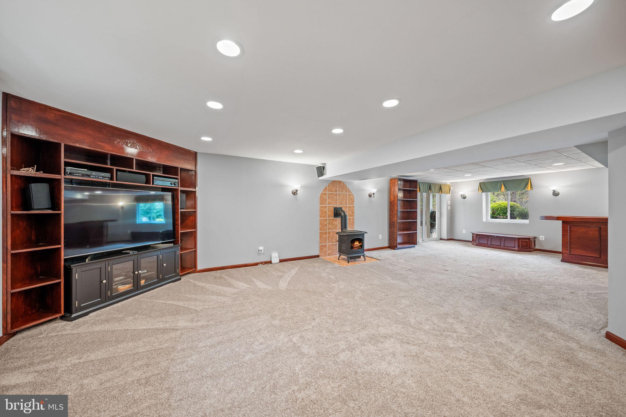 GOVERNORS RUN - Residential