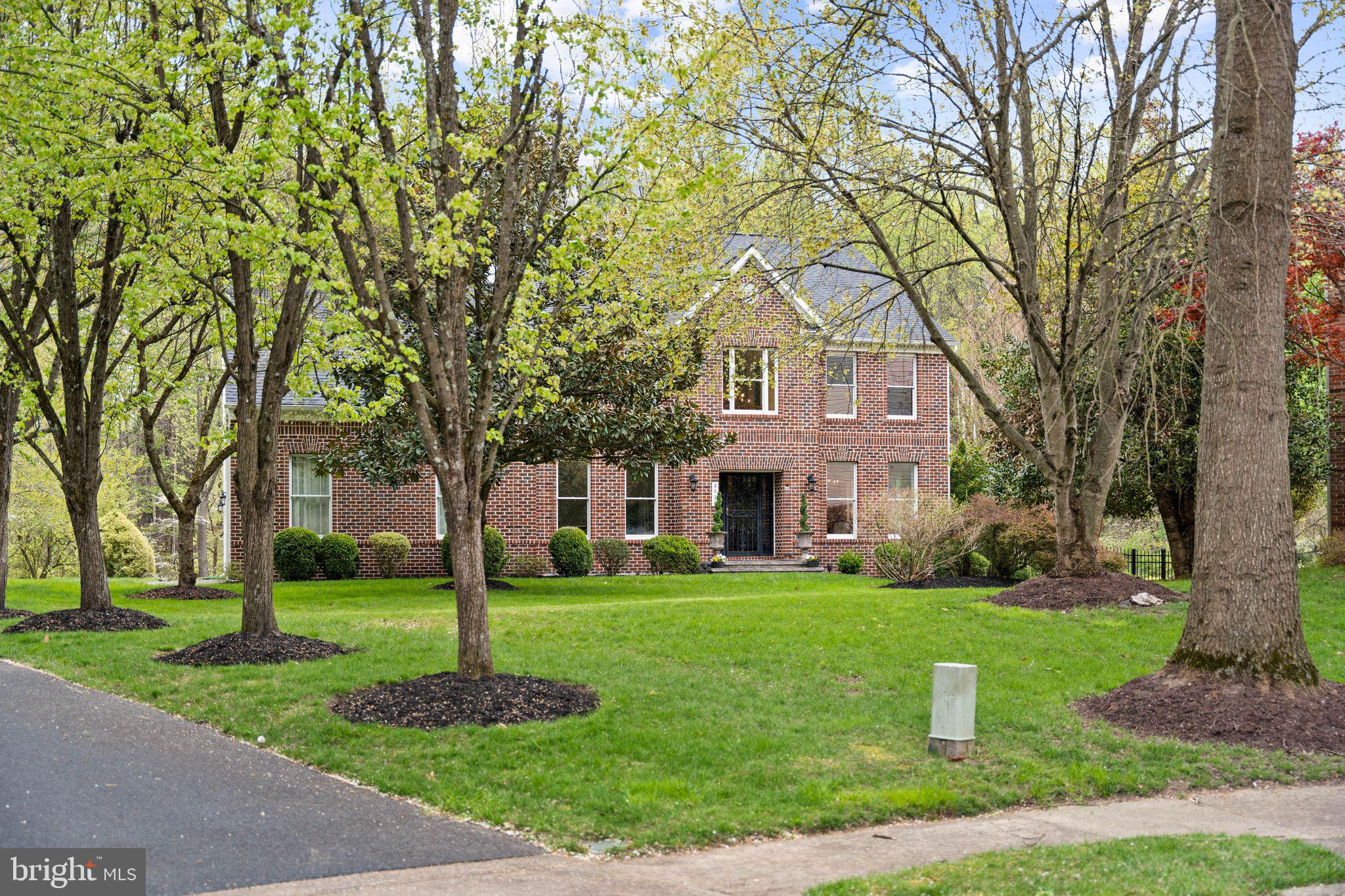 GOVERNORS RUN - Residential