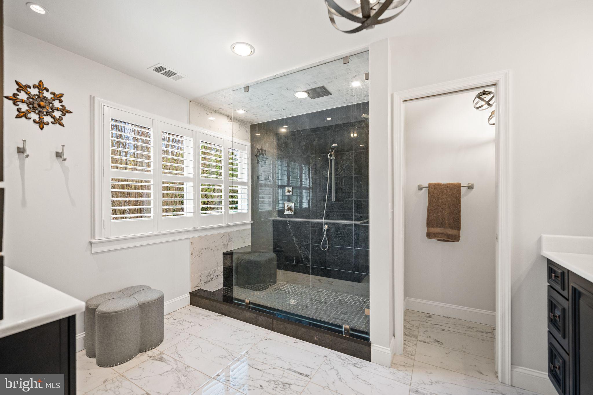 GOVERNORS RUN - Residential