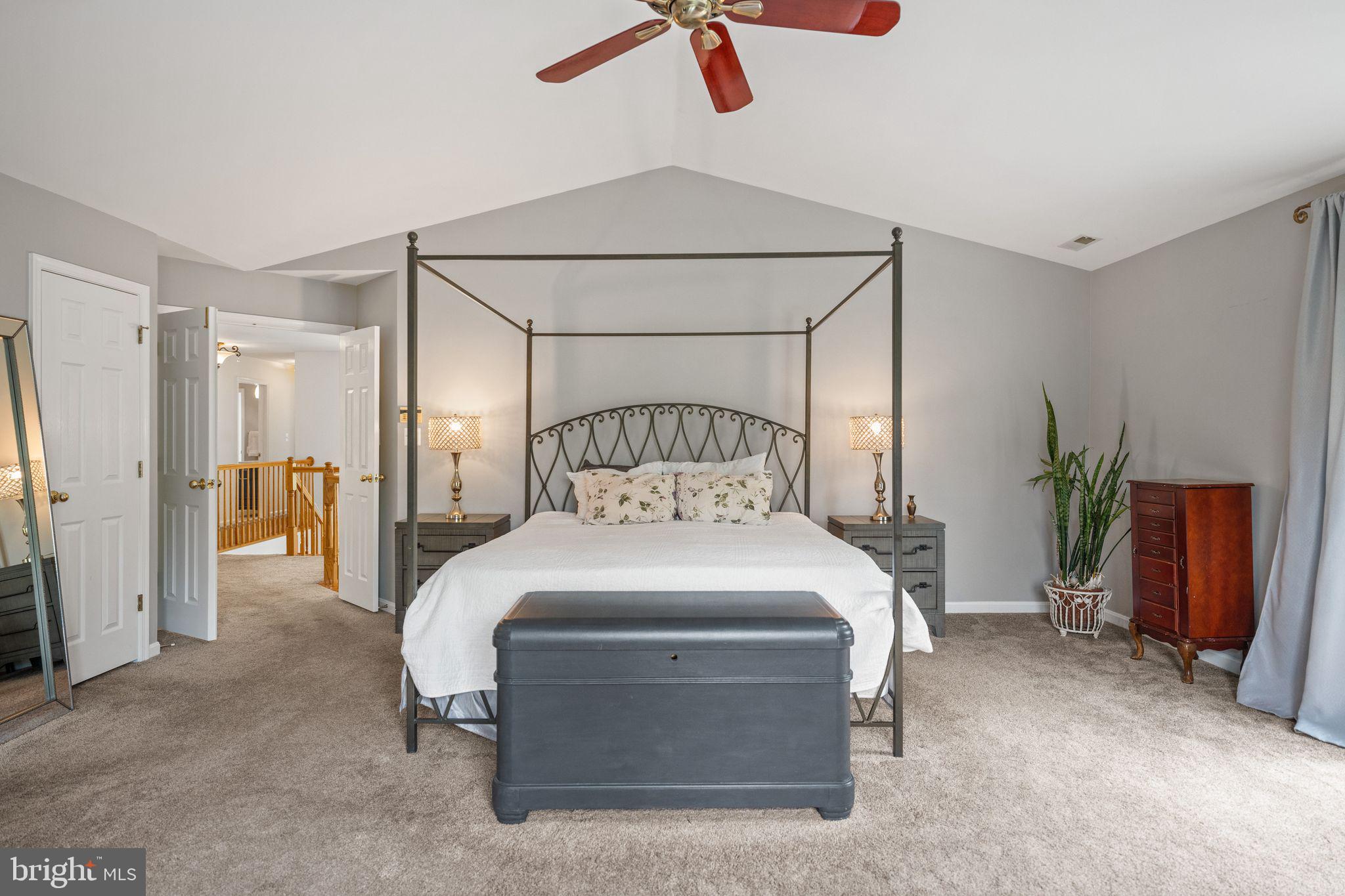 GOVERNORS RUN - Residential