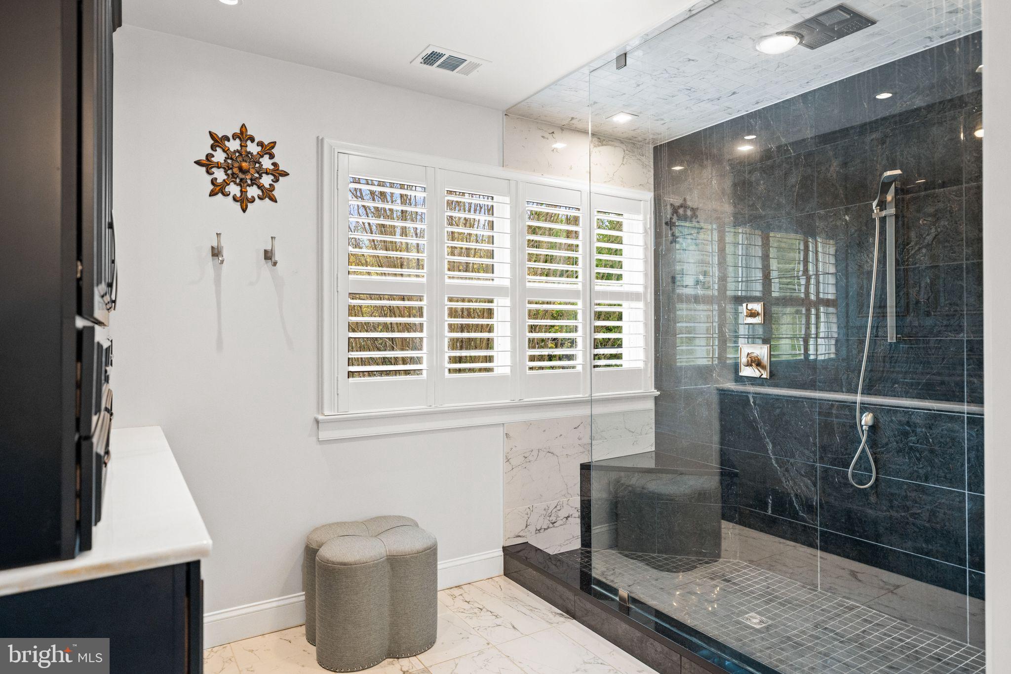 GOVERNORS RUN - Residential