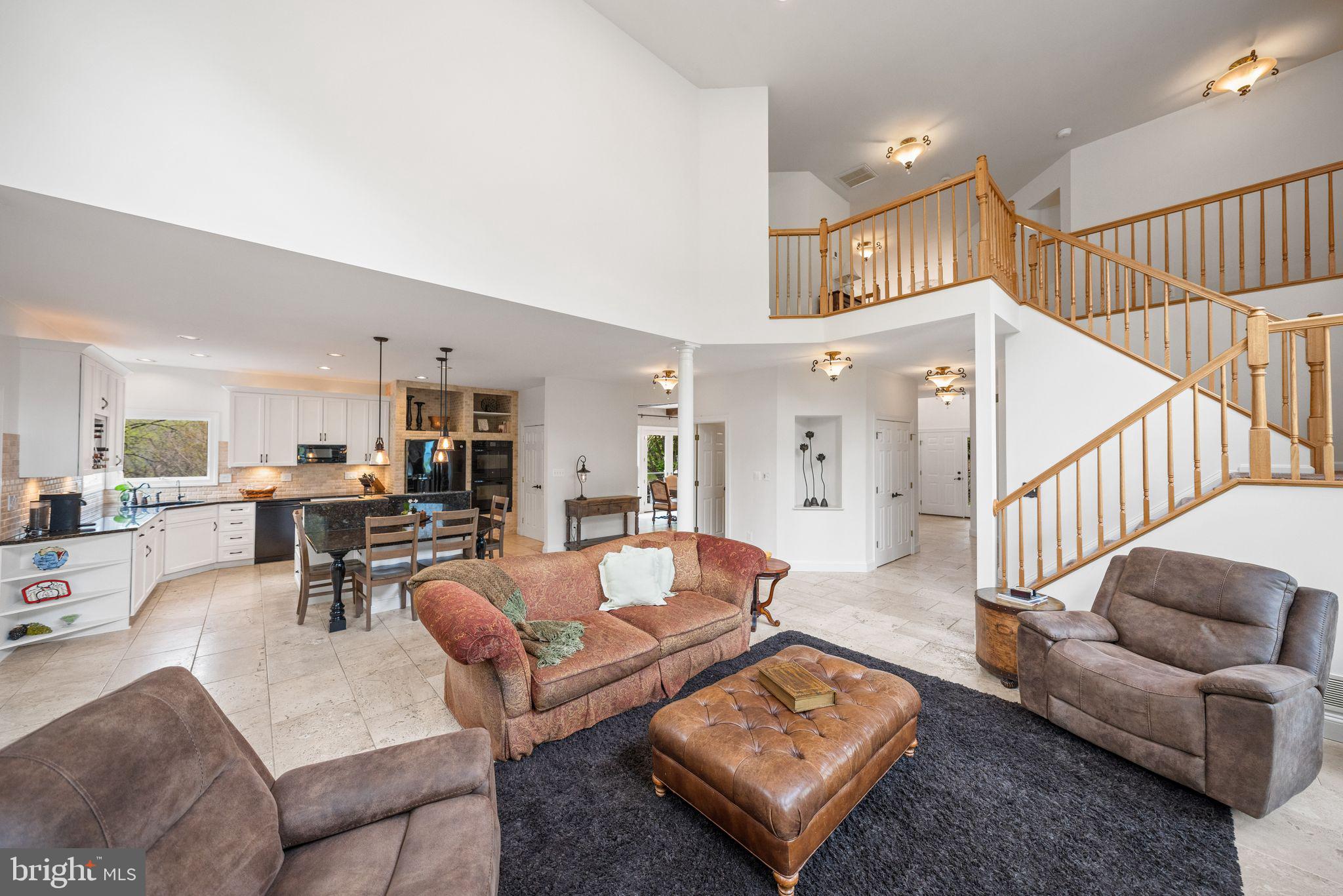 GOVERNORS RUN - Residential