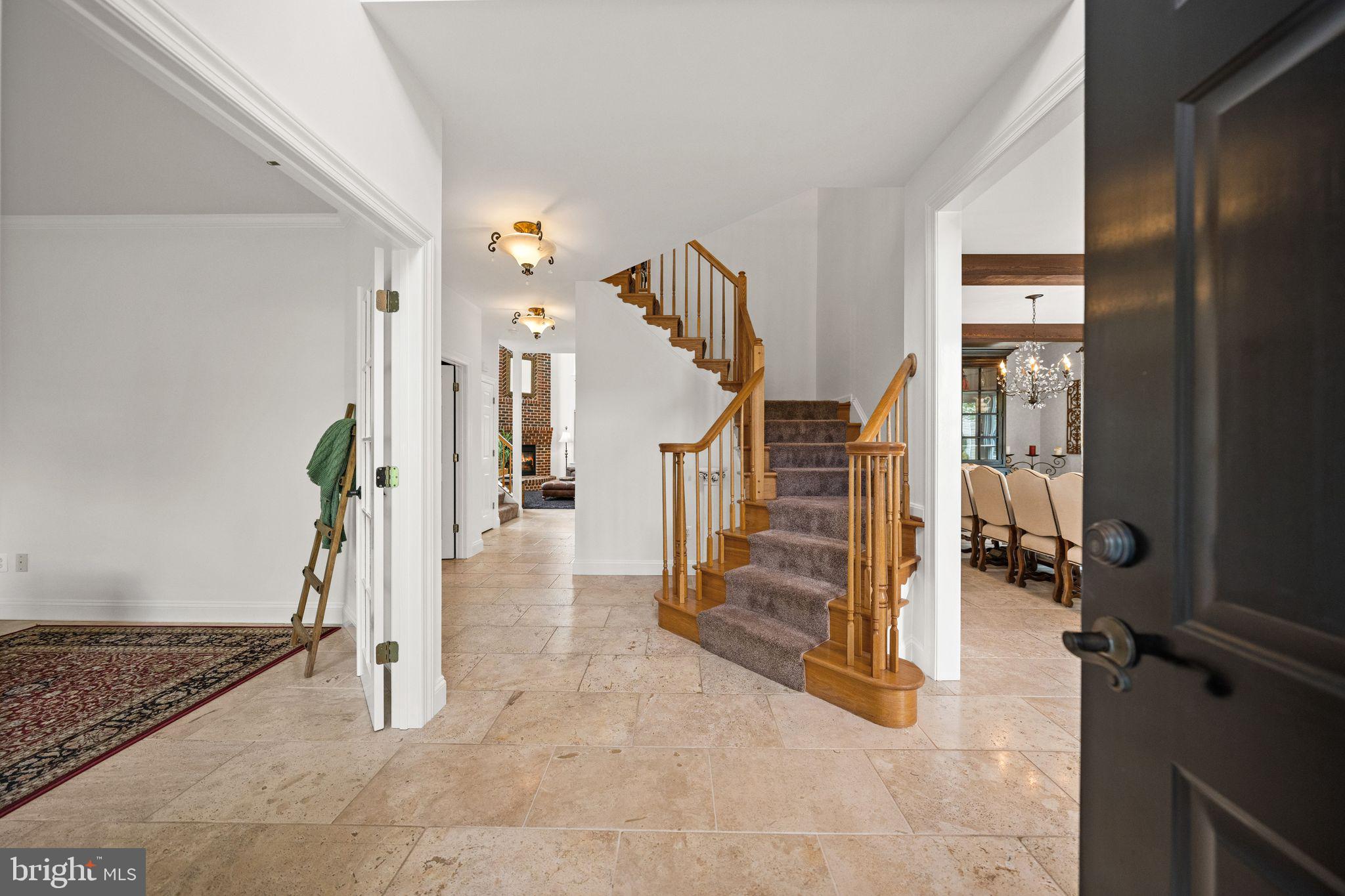 GOVERNORS RUN - Residential