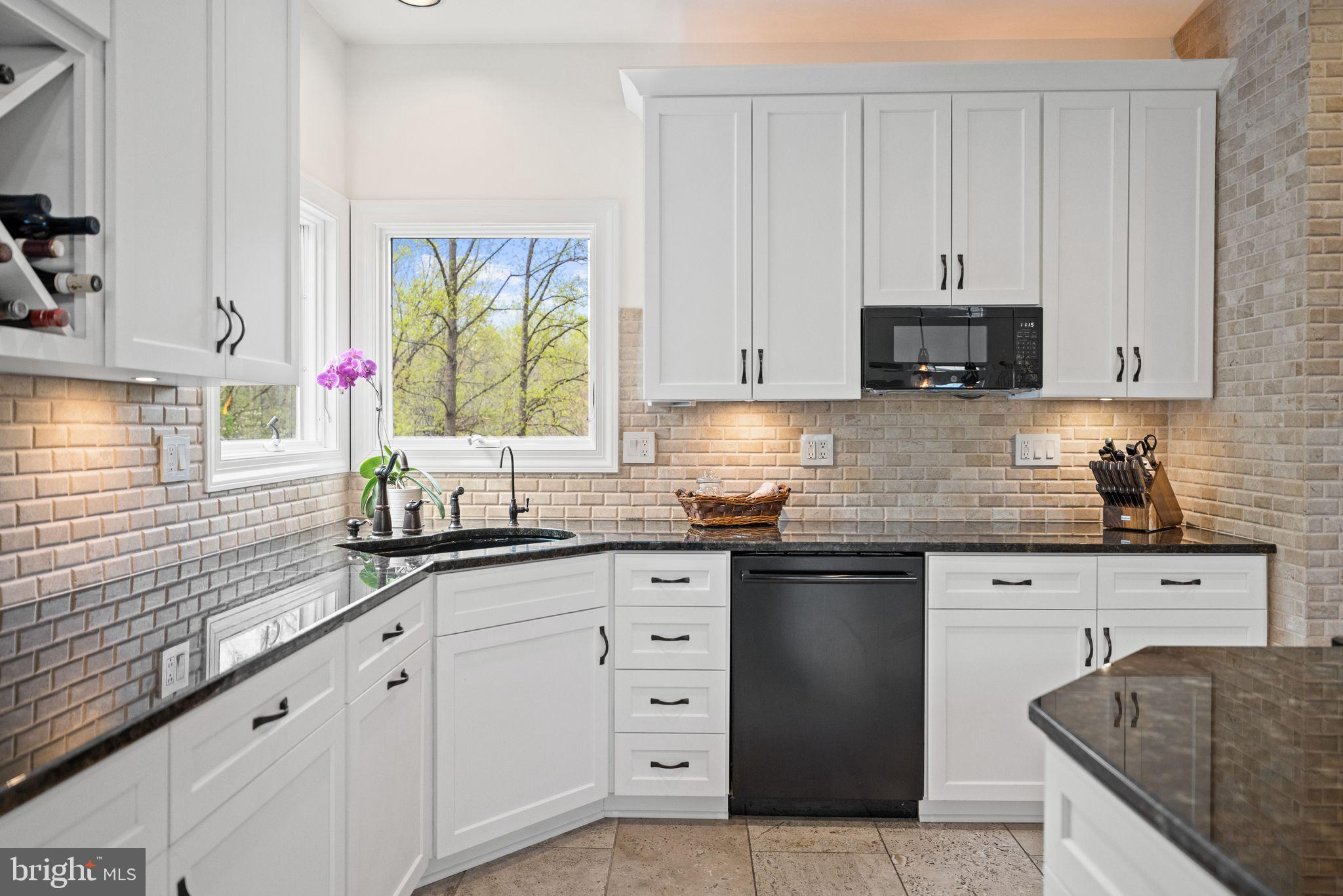 GOVERNORS RUN - Residential