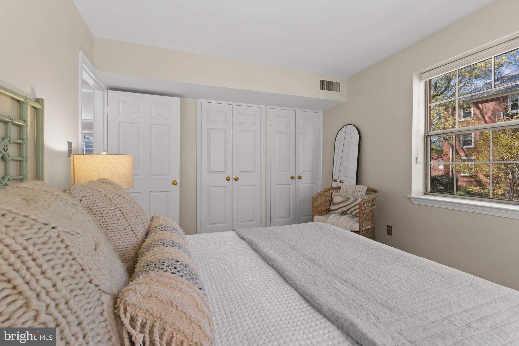 HARBOR TERRACE - Residential