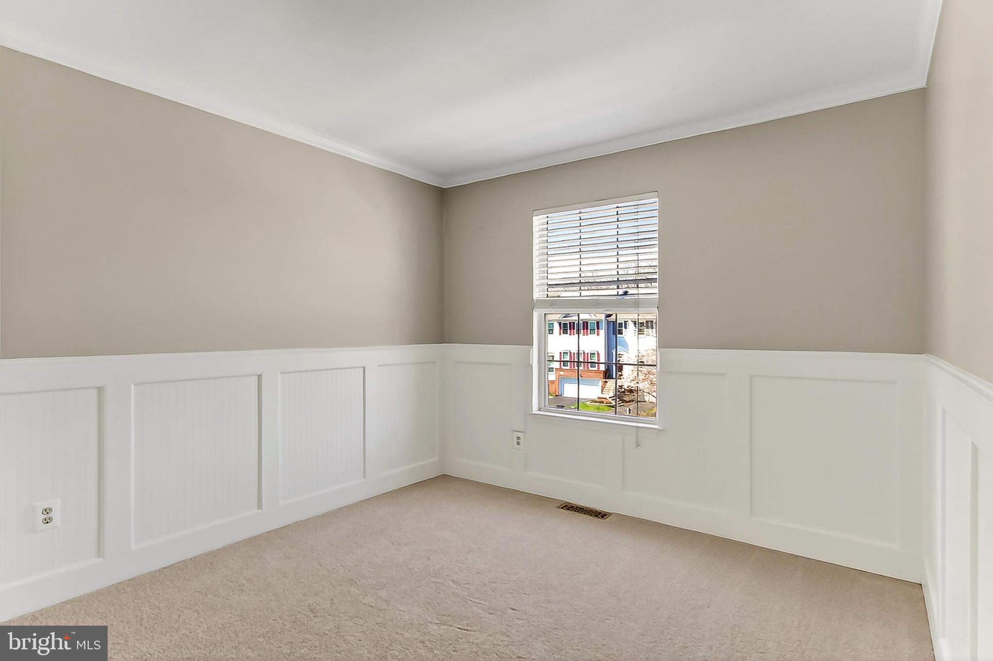 ROCKPOINTE - Residential