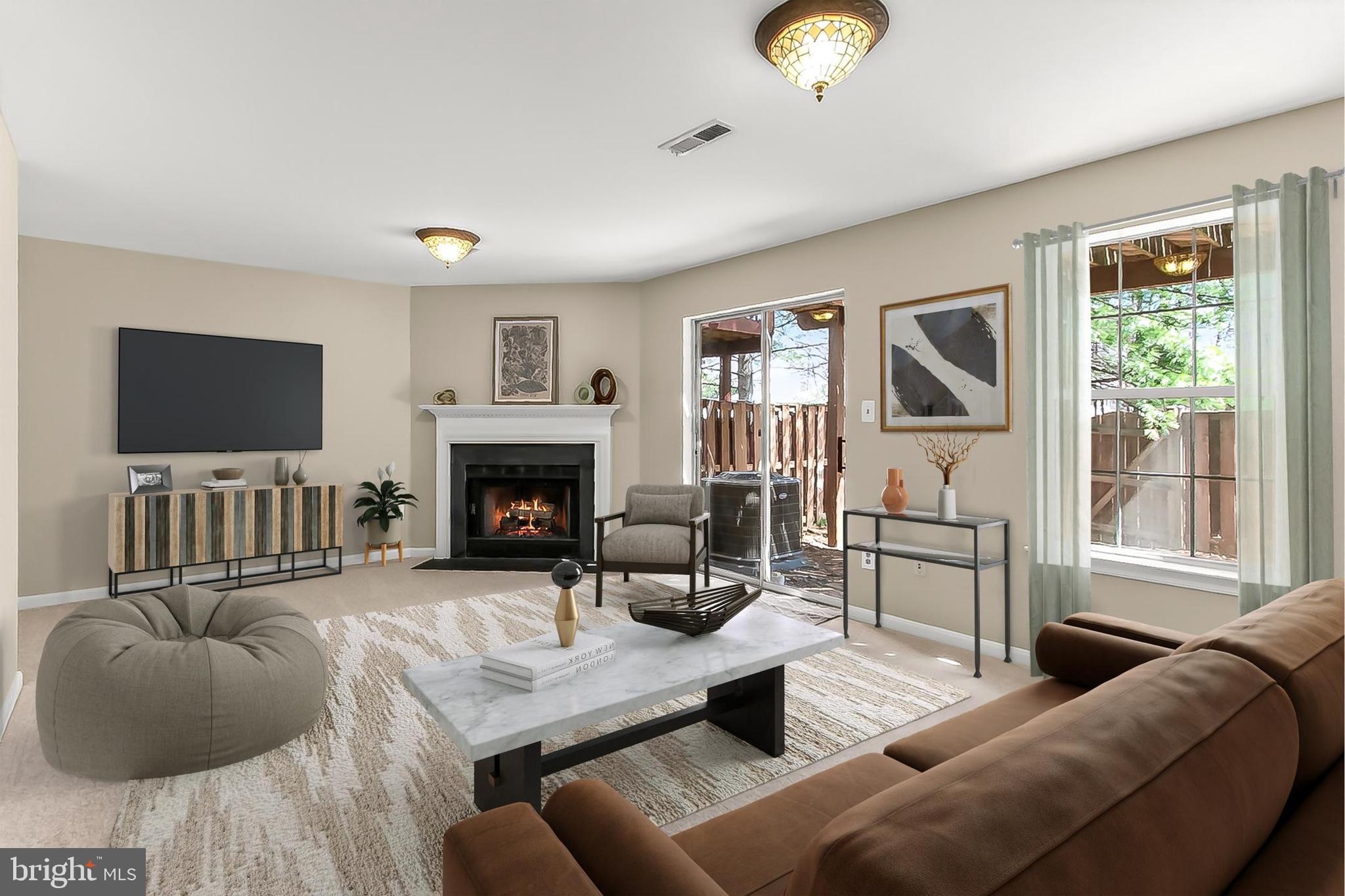 ROCKPOINTE - Residential